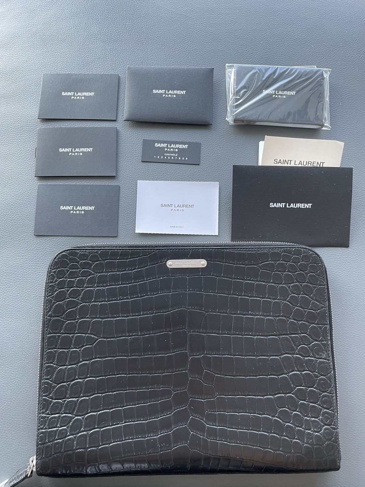 Saint Laurent Paris Rare Super Limited Runway Croc Embossed Leather Pouch Bag Size ONE SIZE - 8 Thumbnail