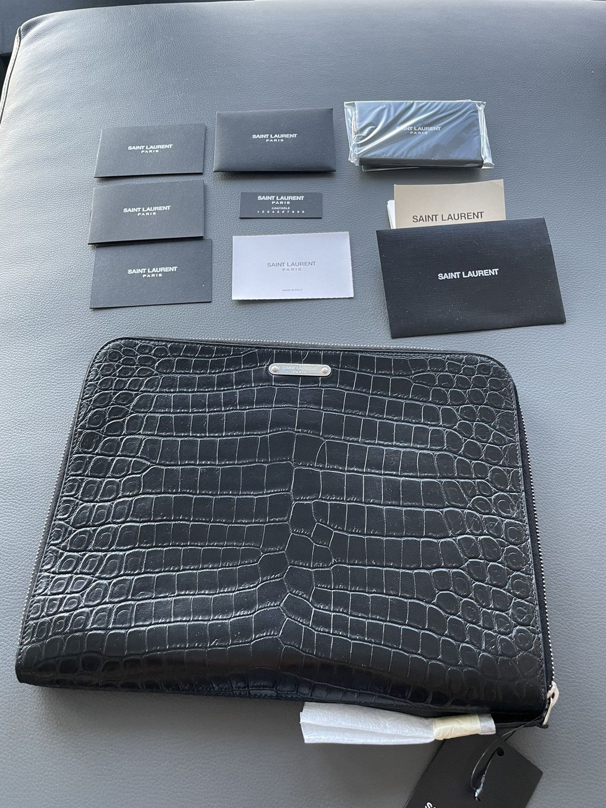 Saint Laurent Paris Rare Super Limited Runway Croc Embossed Leather Pouch Bag Size ONE SIZE - 17 Thumbnail