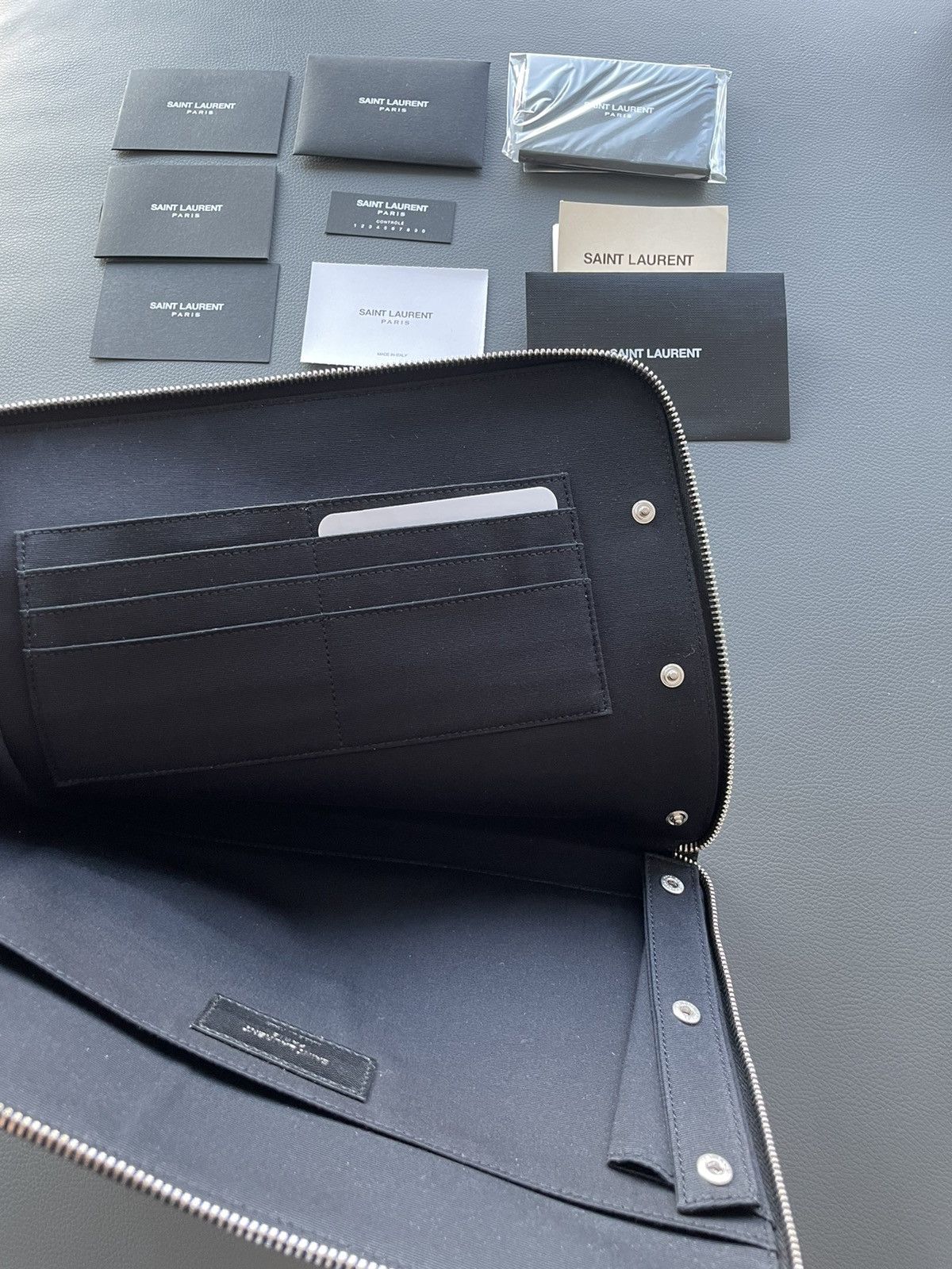 Saint Laurent Paris Rare Super Limited Runway Croc Embossed Leather Pouch Bag Size ONE SIZE - 7 Thumbnail