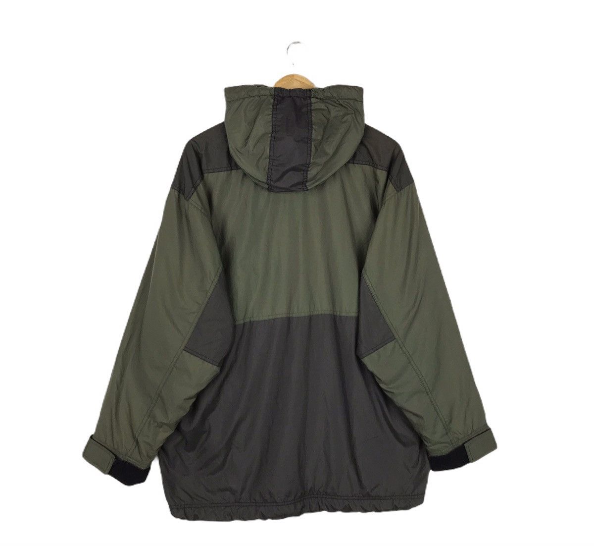 Spalding × Vintage Vintage Spalding Half Zipper Jacket Kangaroo Pocket Size US L / EU 52-54 / 3 - 2 Thumbnail