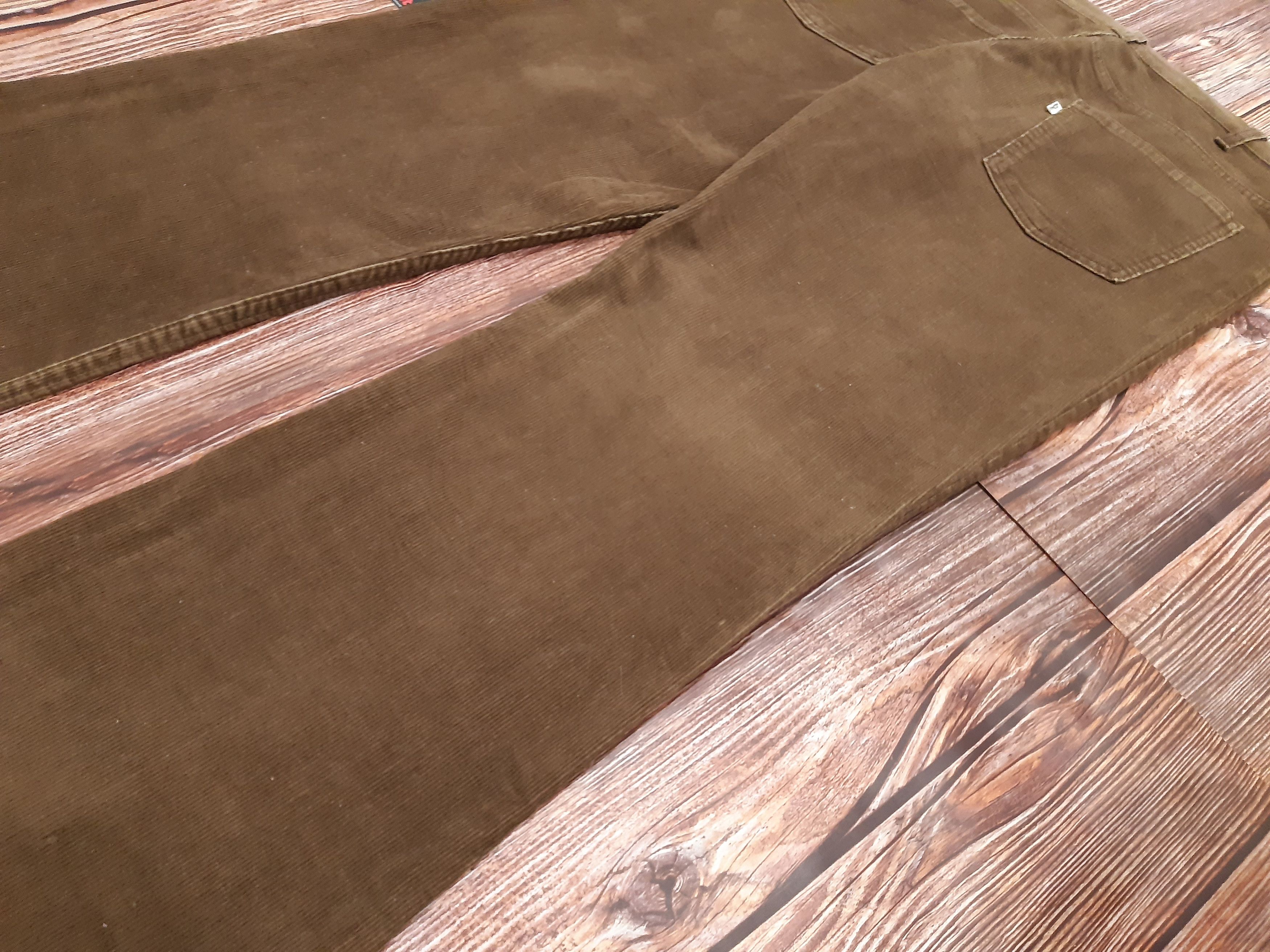 Levi's Levis 646 Jeans Flare Bell Bottom Corduroy Vintage Size US 35 - 9 Thumbnail