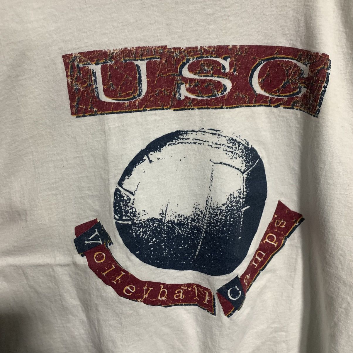 Nike Vintage Nike USC Volleyball Campus White T-shirt Size US L / EU 52-54 / 3 - 2 Thumbnail