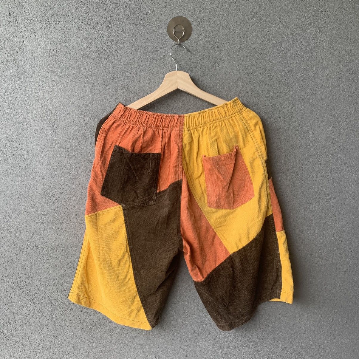 Billabong Vintage Billabong Corduroy Colour Block Shorts Size US 29 - 3 Thumbnail