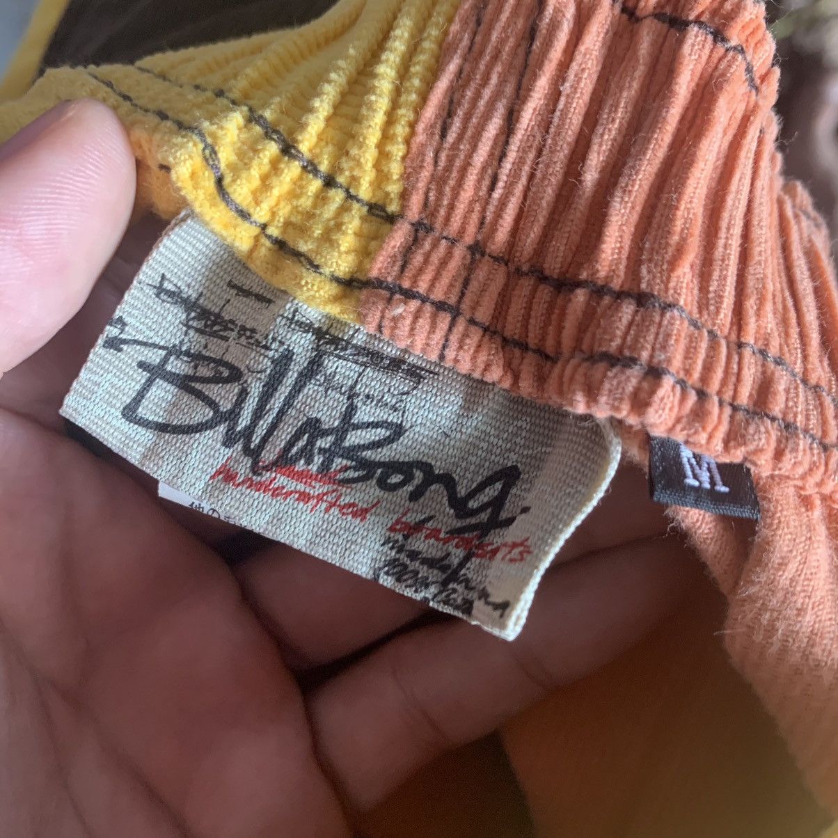 Billabong Vintage Billabong Corduroy Colour Block Shorts Size US 29 - 5 Thumbnail