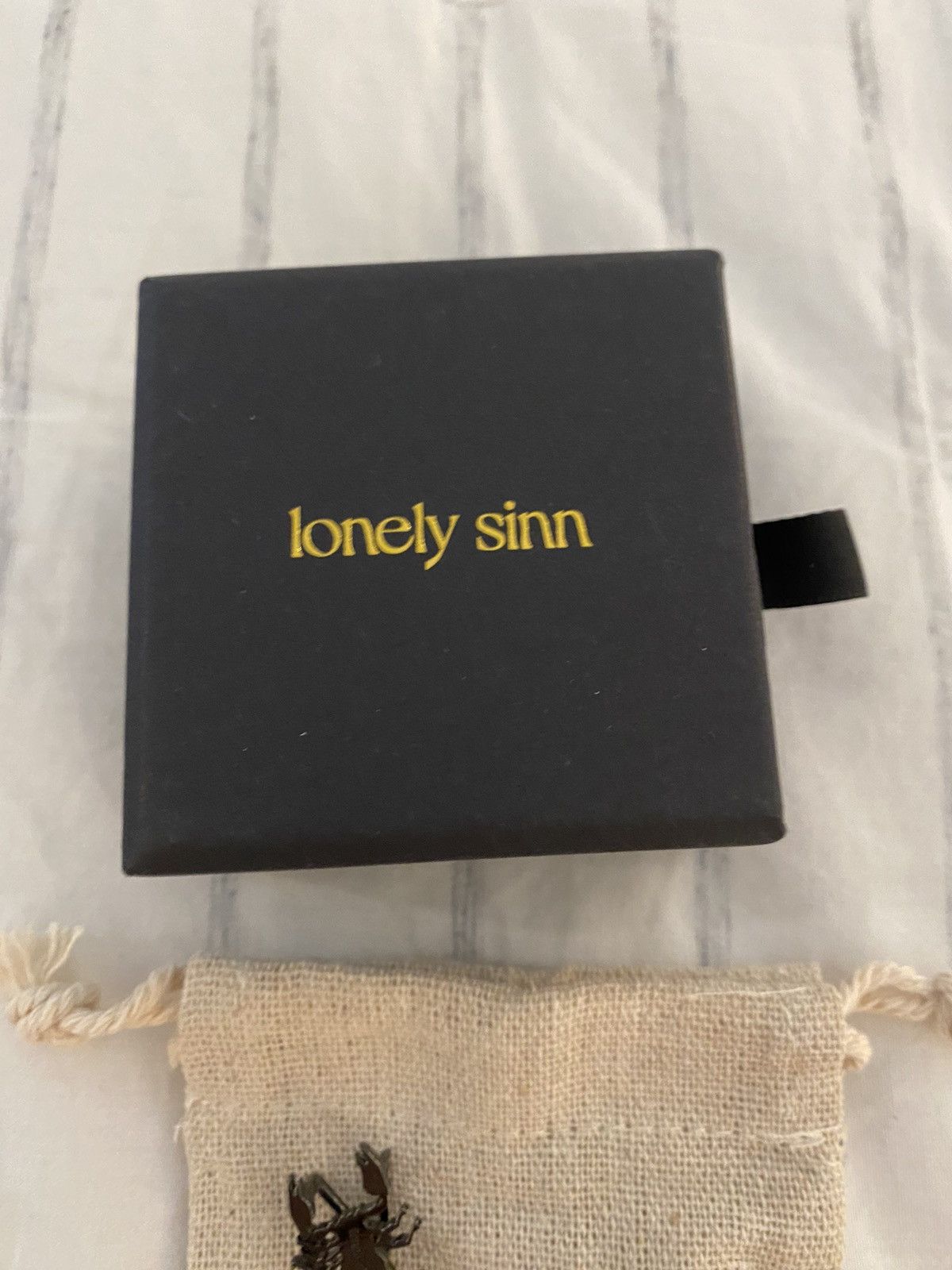 Other Lonely Sinn Scorpion Shoe Pendant NWT Size ONE SIZE - 6 Thumbnail