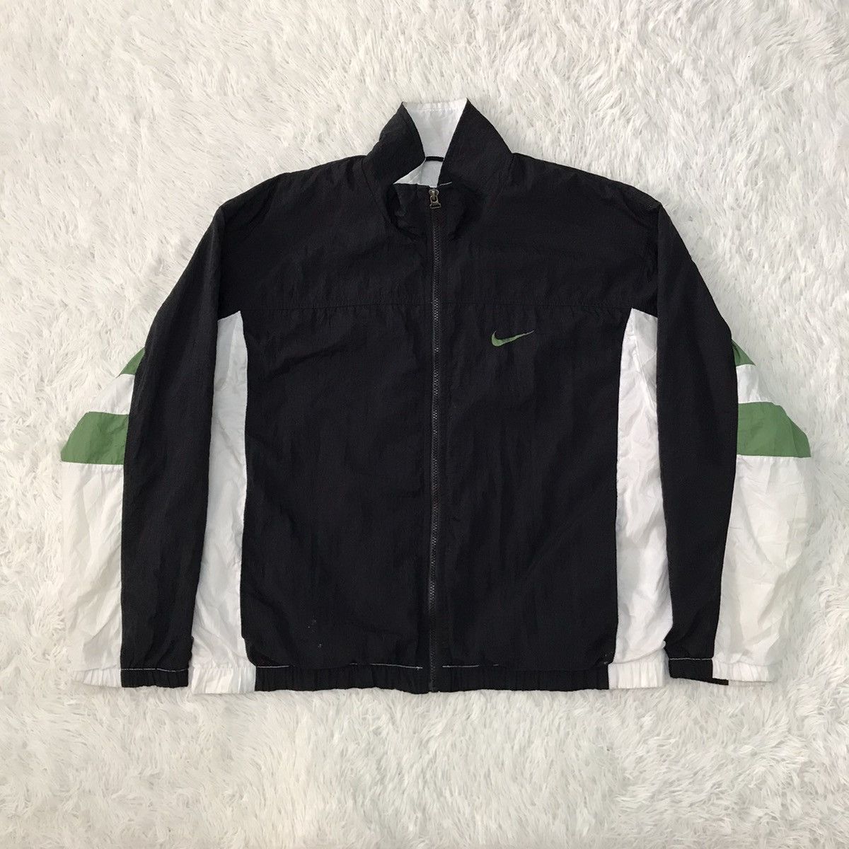 Nike Vtg Nike Swoosh Embroidery Jacket Size US M / EU 48-50 / 2 - 2 Thumbnail