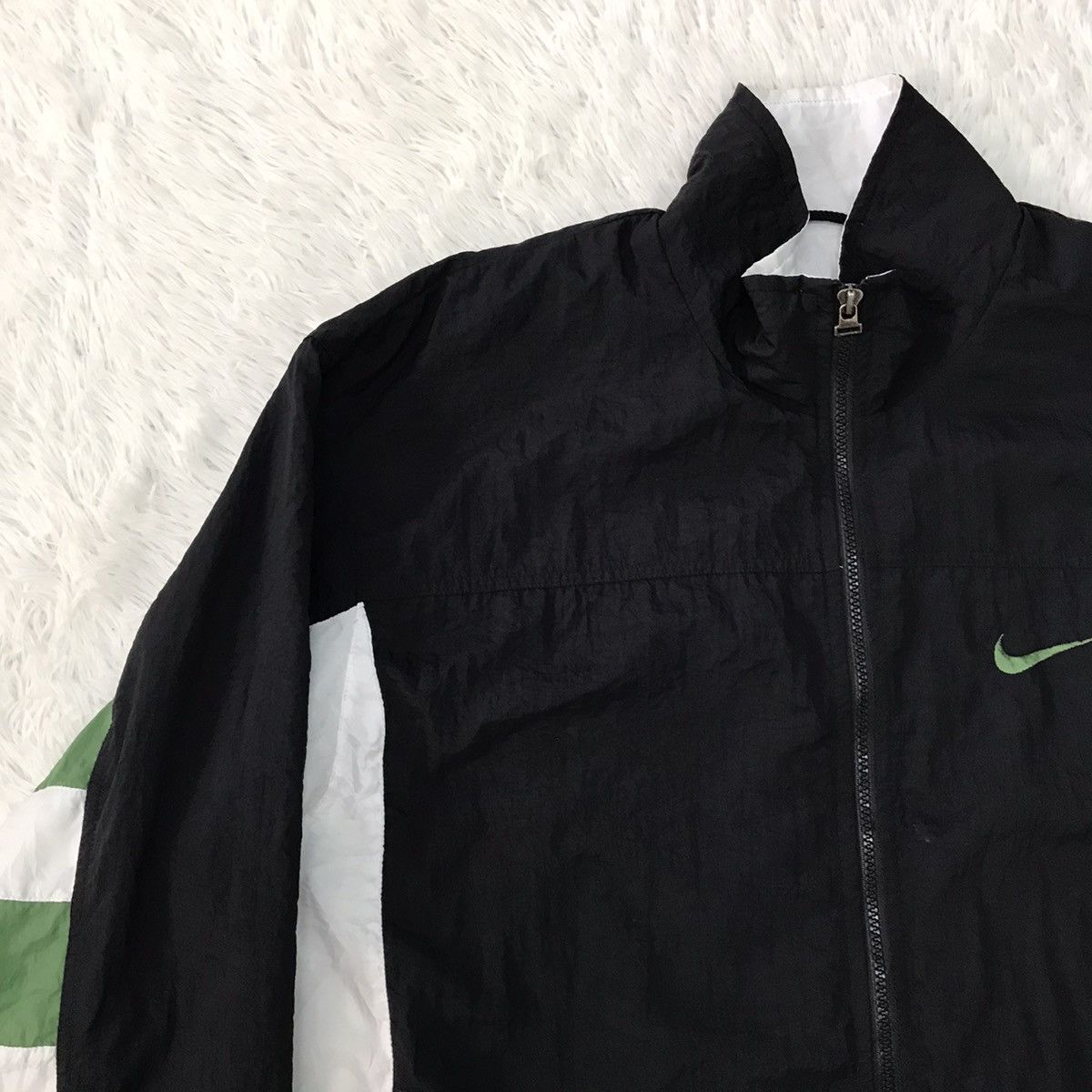 Nike Vtg Nike Swoosh Embroidery Jacket Size US M / EU 48-50 / 2 - 6 Thumbnail