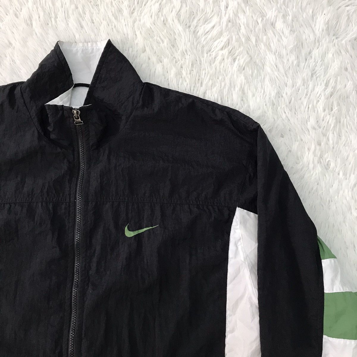 Nike Vtg Nike Swoosh Embroidery Jacket Size US M / EU 48-50 / 2 - 5 Thumbnail