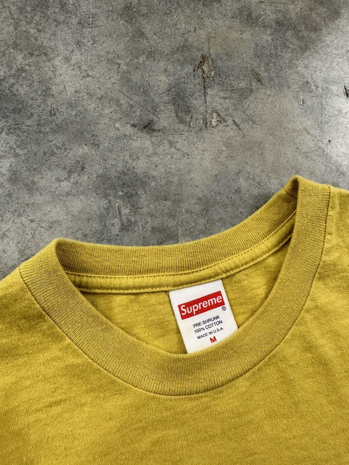 Supreme Supreme Dynamite Arc Logo Tee Acid Yellow SS19 Medium Bomb Size US M / EU 48-50 / 2 - 2 Thumbnail