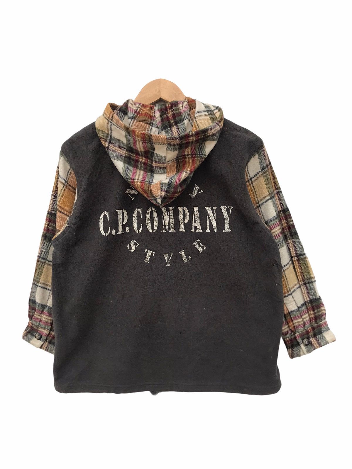 image of C P Company x Vintage Cp Company Kids Hoodie in Brown (Size XS)