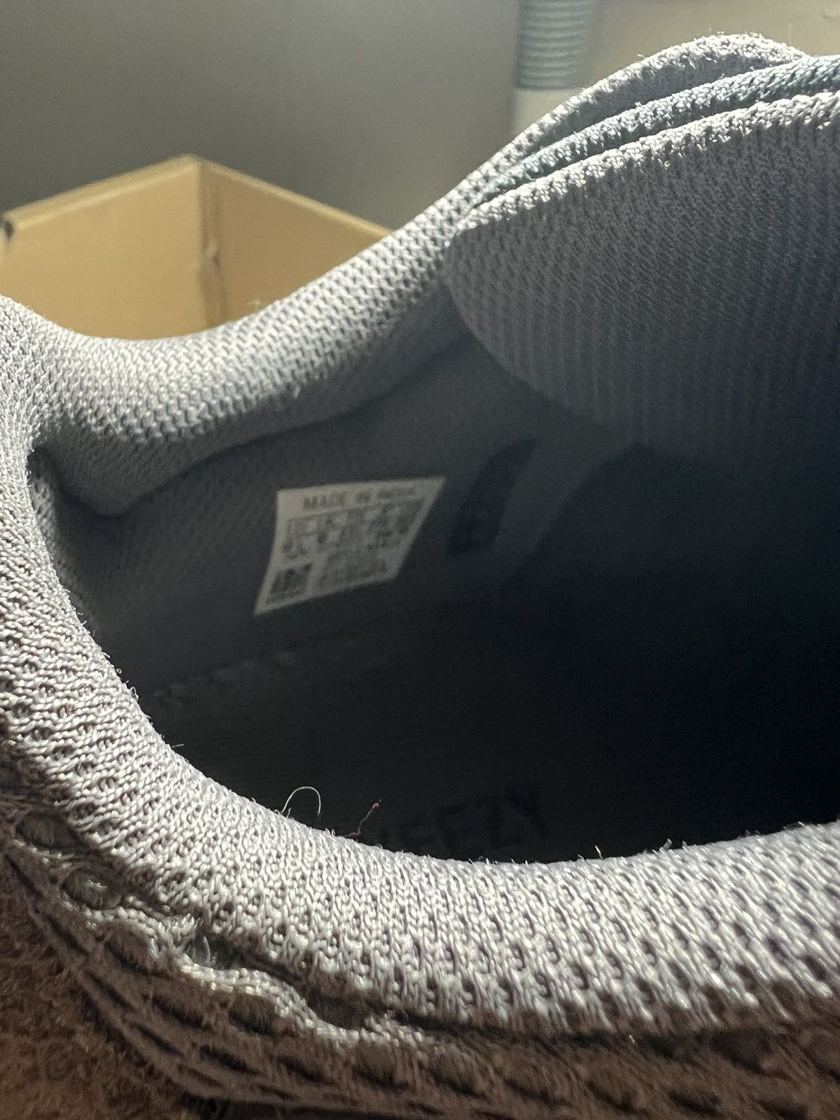 Adidas × Kanye West Yeezy 700 Mauve Size US 9.5 / EU 42-43 - 9 Thumbnail