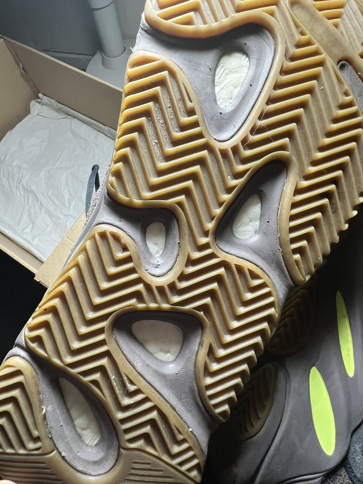 Adidas × Kanye West Yeezy 700 Mauve Size US 9.5 / EU 42-43 - 7 Thumbnail