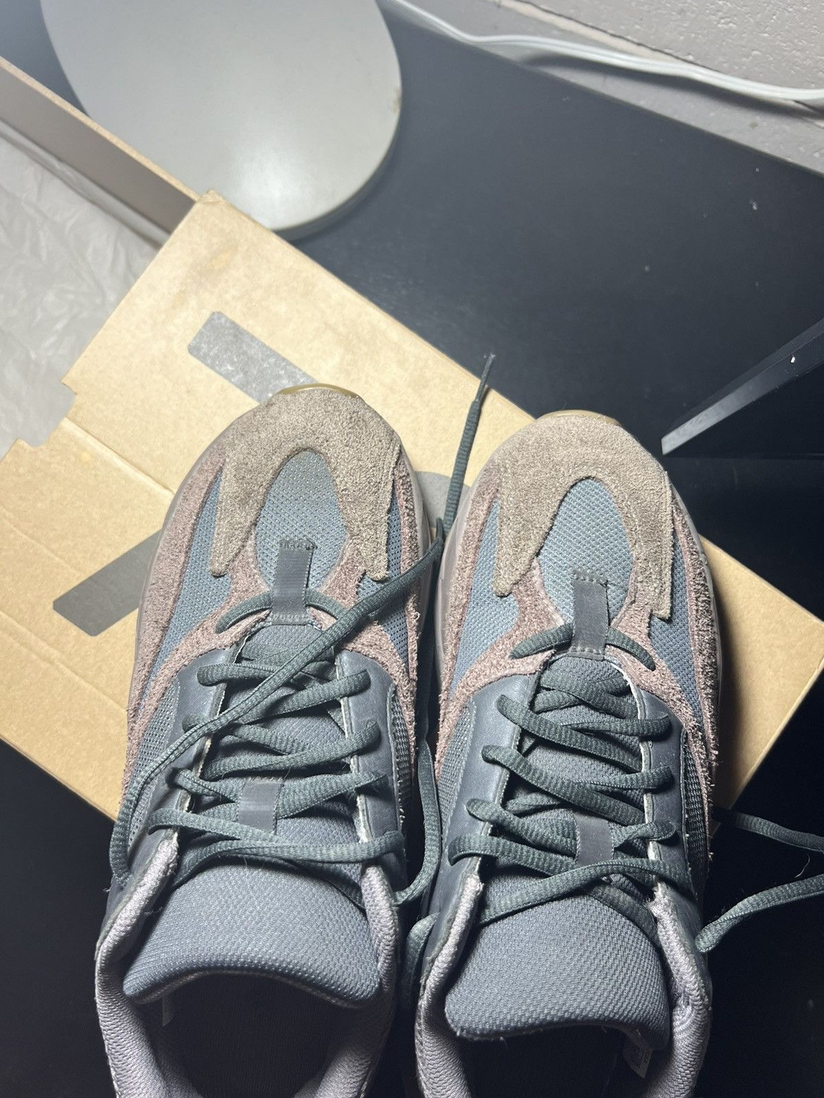 Adidas × Kanye West Yeezy 700 Mauve Size US 9.5 / EU 42-43 - 5 Thumbnail
