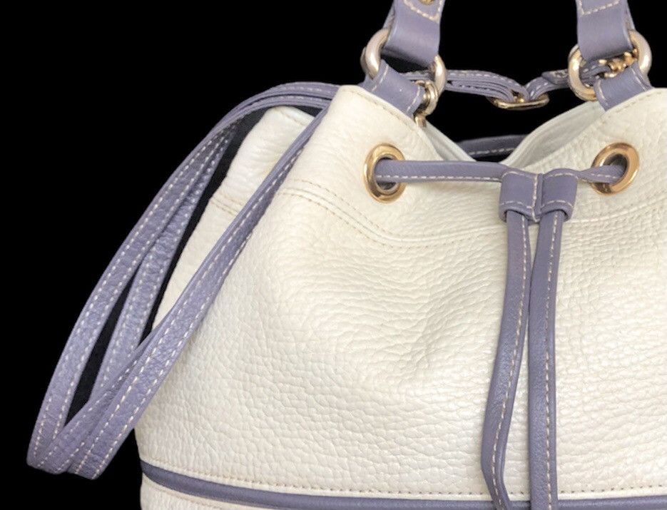 Burberry Burberry London Blue Label Leather Bucket Bag Size ONE SIZE - 8 Thumbnail