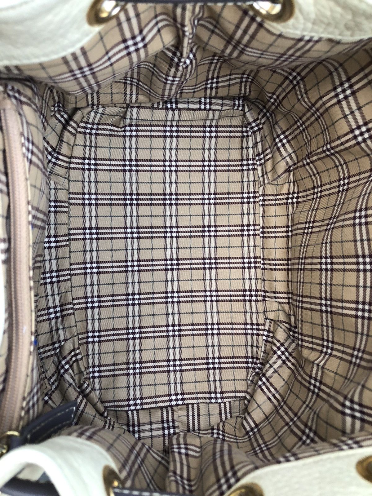 Burberry Burberry London Blue Label Leather Bucket Bag Size ONE SIZE - 14 Thumbnail