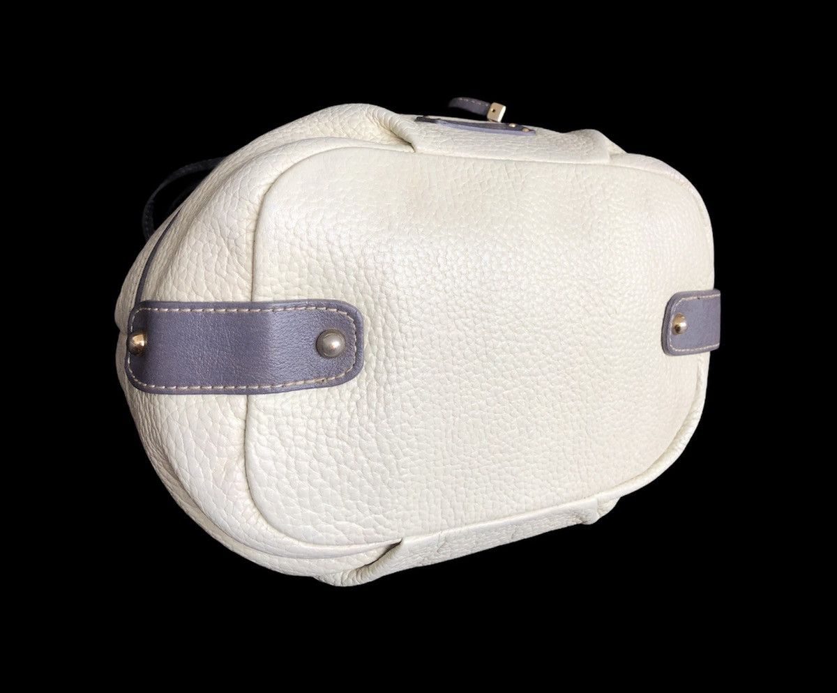 Burberry Burberry London Blue Label Leather Bucket Bag Size ONE SIZE - 10 Thumbnail