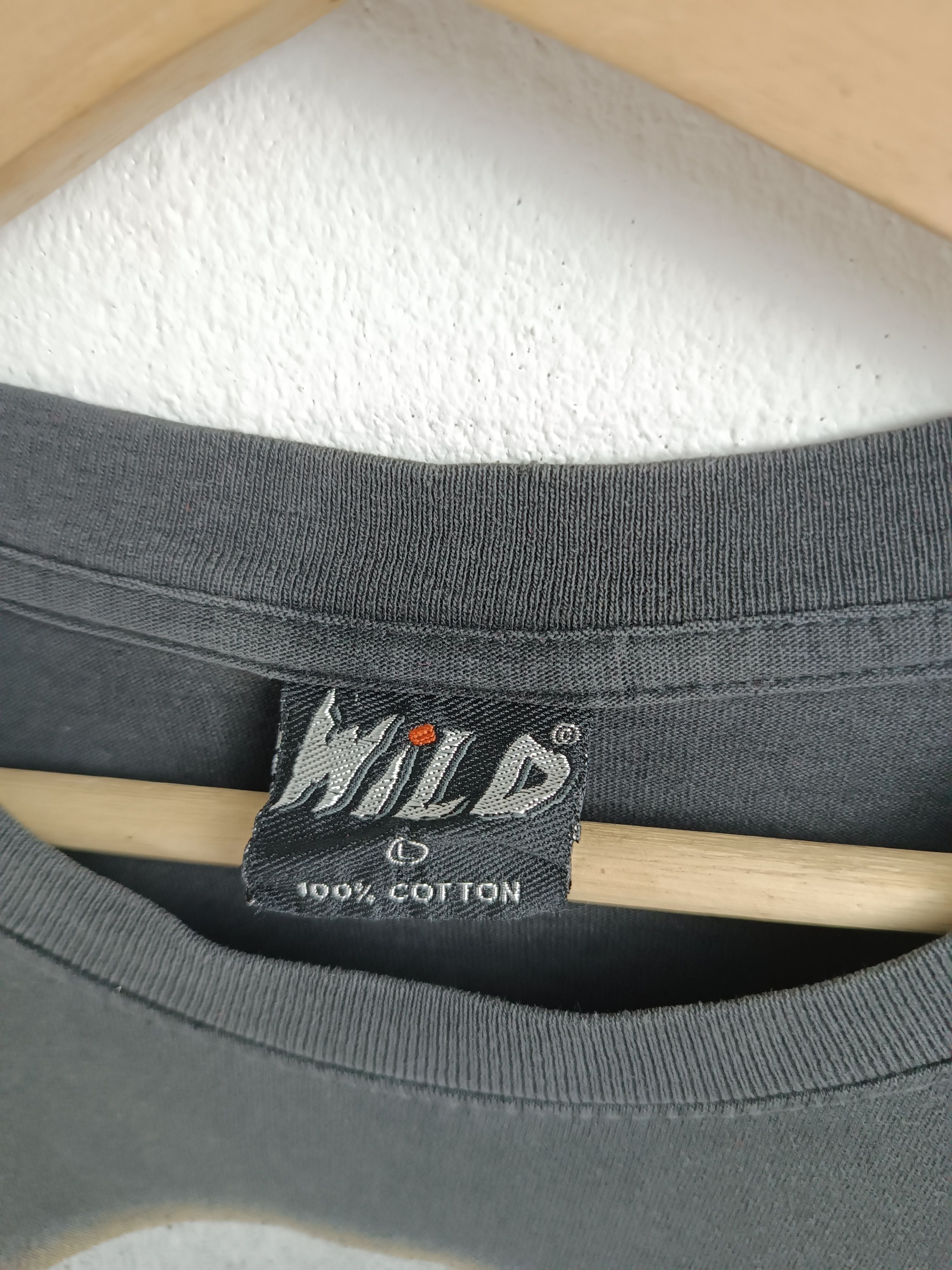 Other VINTAGE 90'S ALPHA WOLF UNDER THE MOON TEE Size US L / EU 52-54 / 3 - 15 Thumbnail