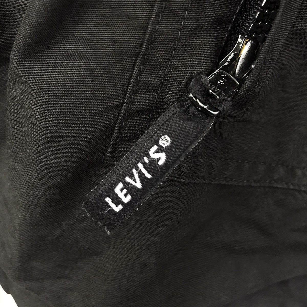 Levi's LEVIS White Levi’s Tops Strauss & Co Jeans BlackHoodedJacket Size US L / EU 52-54 / 3 - 3 Thumbnail