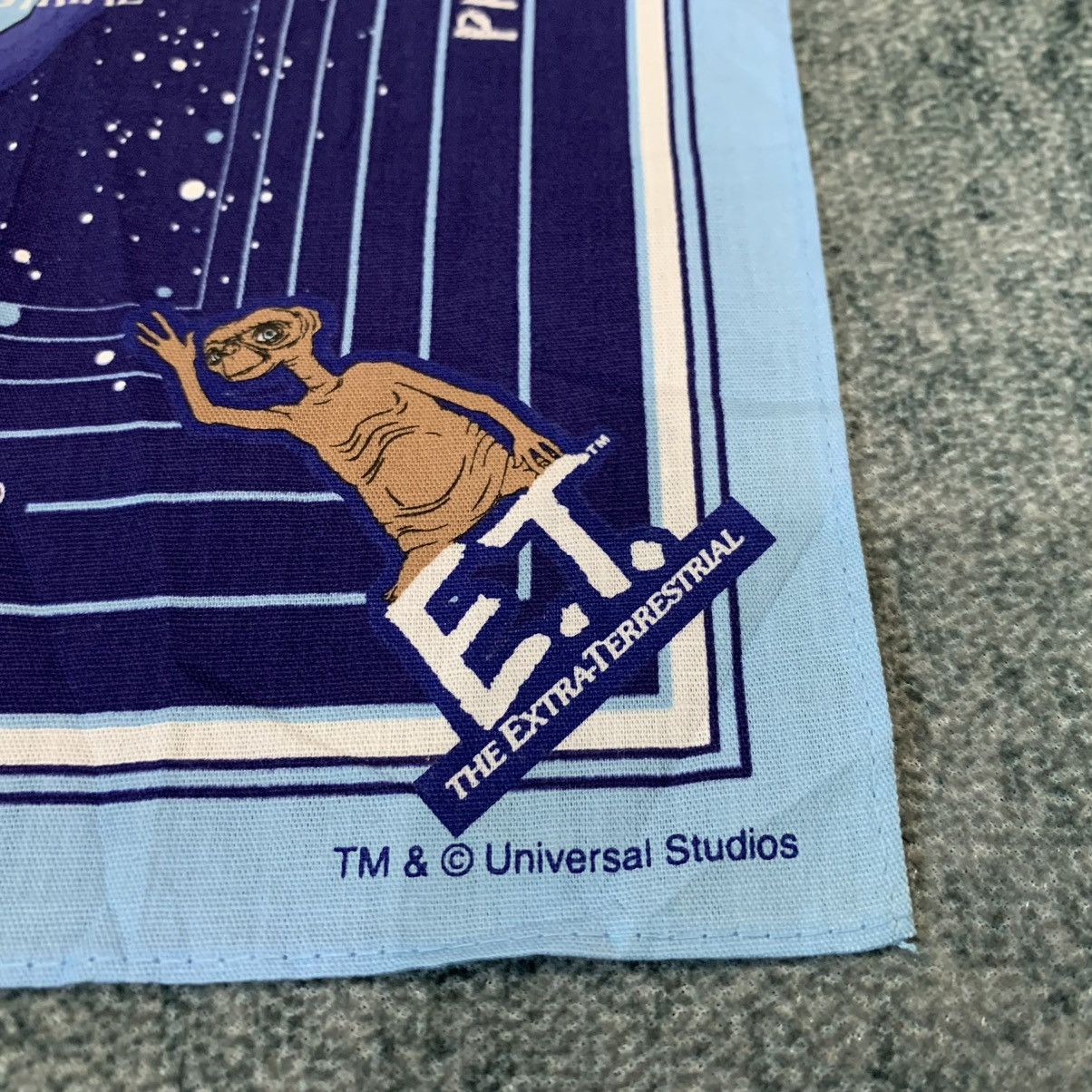 Japanese Brand Universal Studio handkerchief pocketsquare bandana headband Size ONE SIZE - 5 Thumbnail