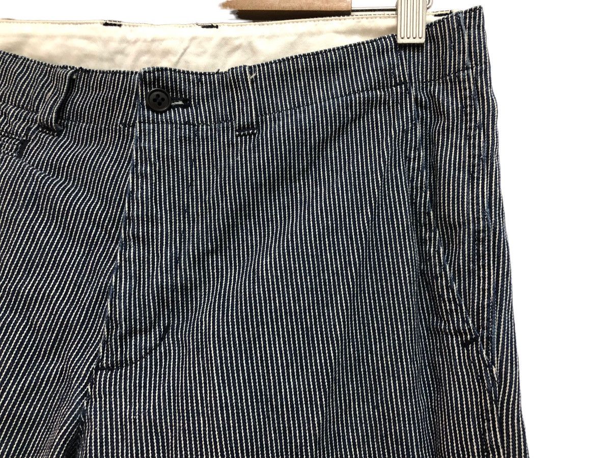 FRENCH WORKWEAR INSPIRED HICKORY STRIPED CROPPED PANT