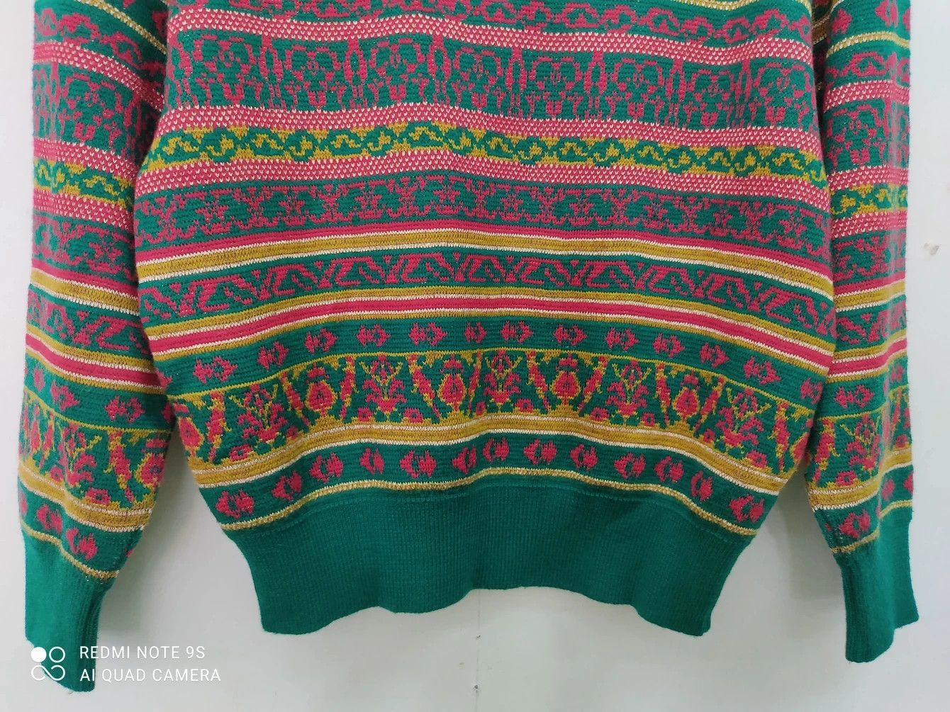 Native Rare ! Vintage Green Wedge Stripe Art Motif Knitwear Jumper Size US M / EU 48-50 / 2 - 11 Thumbnail