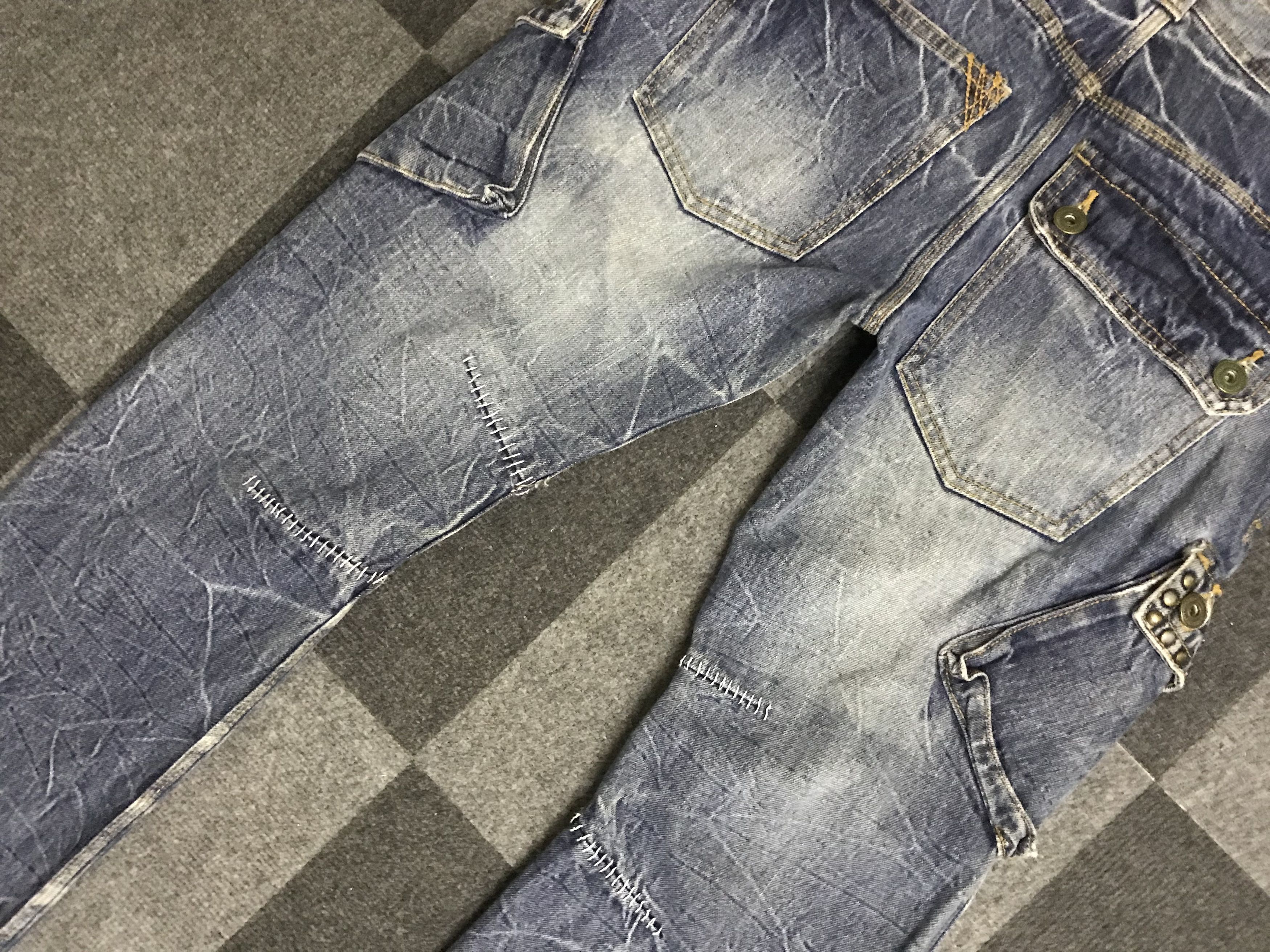 Japanese Brand D115 TWENTYWORKS Japan Riveted Cargo Jeans Size US 32 / EU 48 - 17 Thumbnail