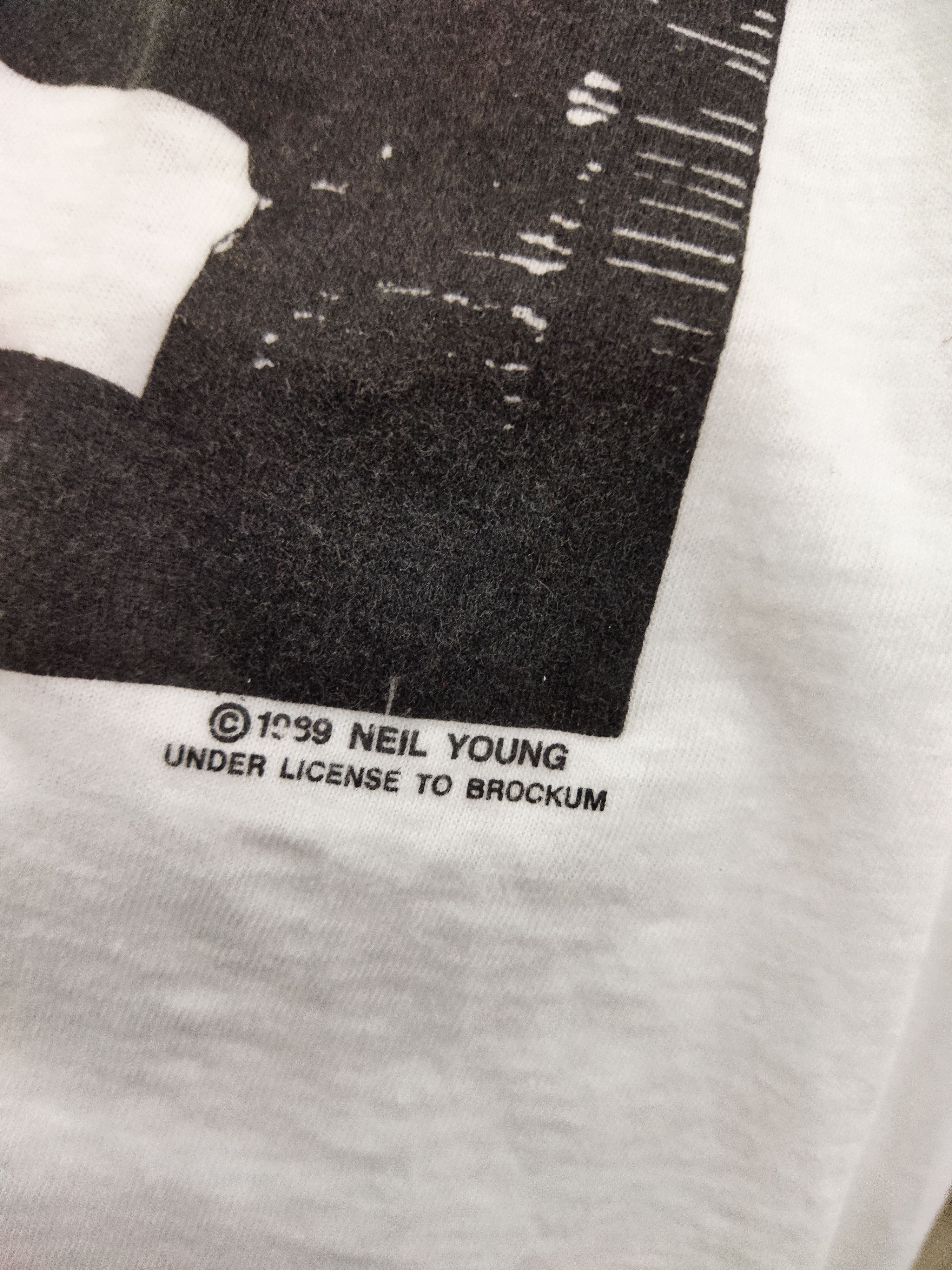 Band Tees × Vintage VINTAGE NEIL YOUNG TSHIRT Size US M / EU 48-50 / 2 - 4 Thumbnail