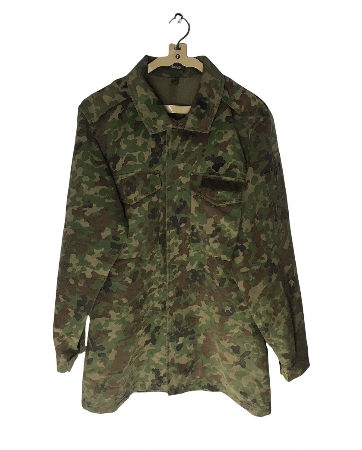 Vintage Vintage camo army button up shirt Size US M / EU 48-50 / 2 - 1 Thumbnail