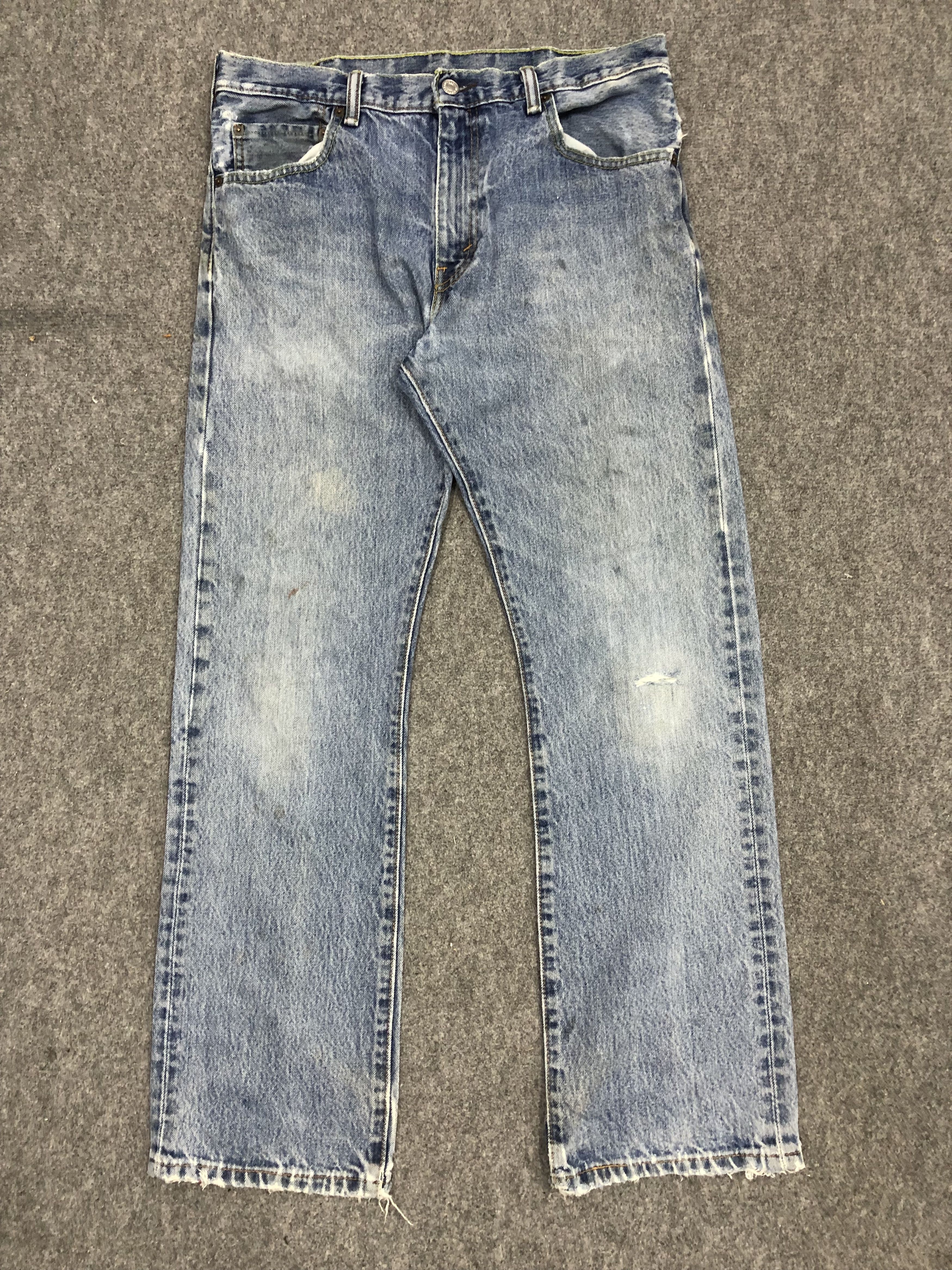 Levi's Vintage Levis 517 Flared Bootcut Denim DP1097 Size US 35 - 1 Thumbnail