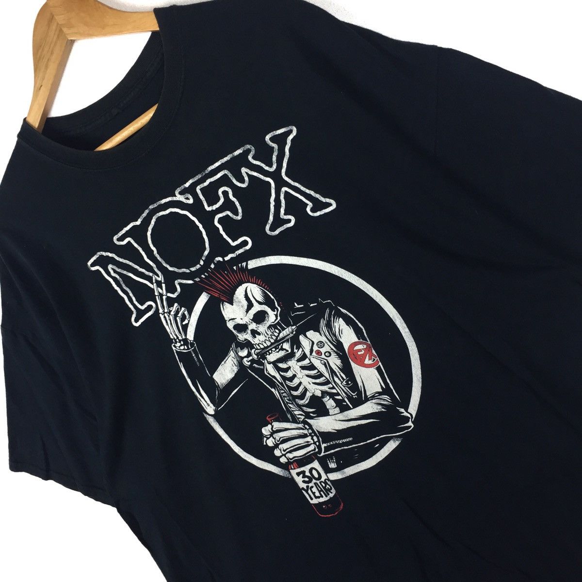 Band Tees × Vintage Rare!! Vintage Band Punk Rock NOFX tshirt Size US XL / EU 56 / 4 - 3 Thumbnail