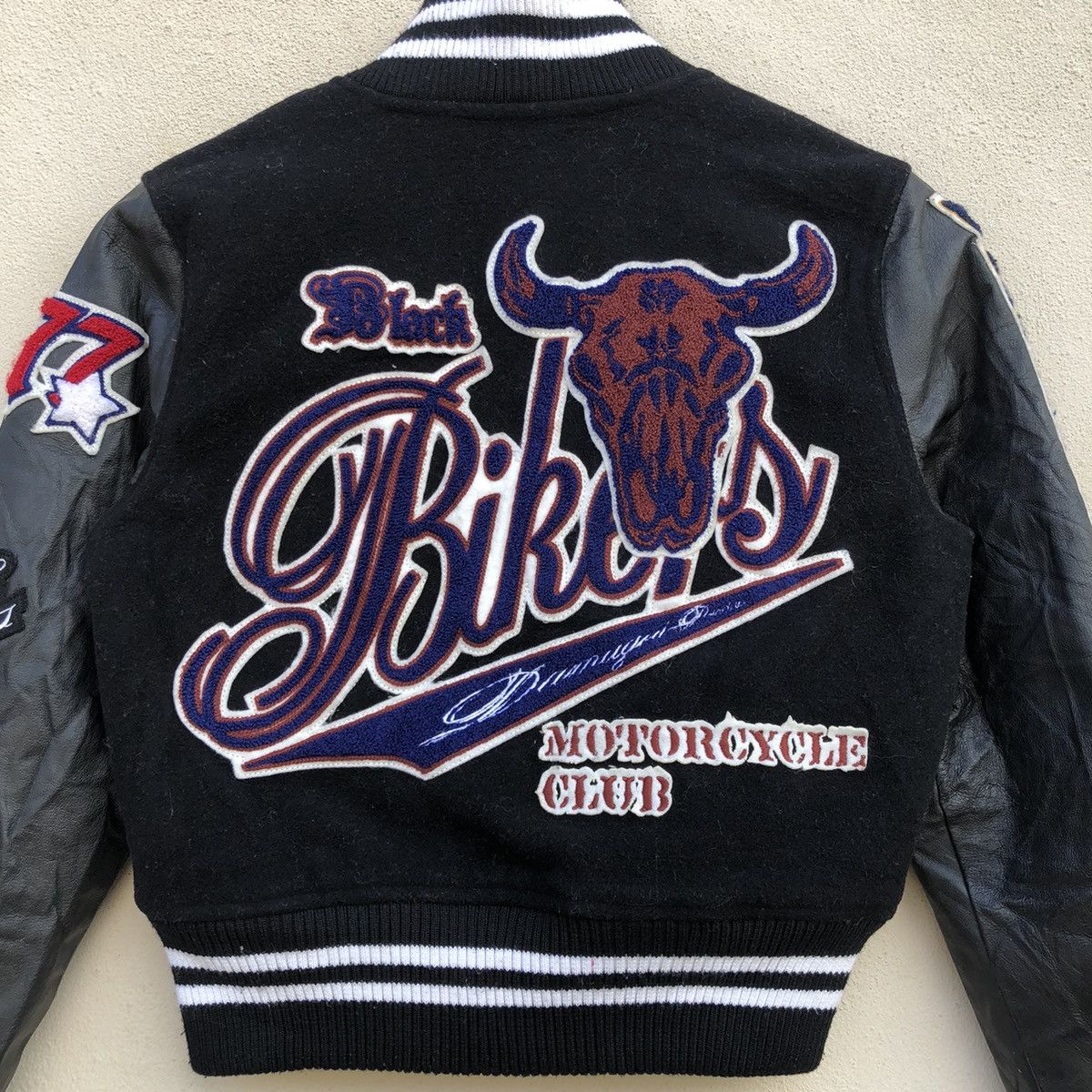 Japanese Brand × Vintage Vintage GLAD NEWS JAPAN NICE DESIGN Varsity Jacket Women XS Size ONE SIZE - 9 Thumbnail