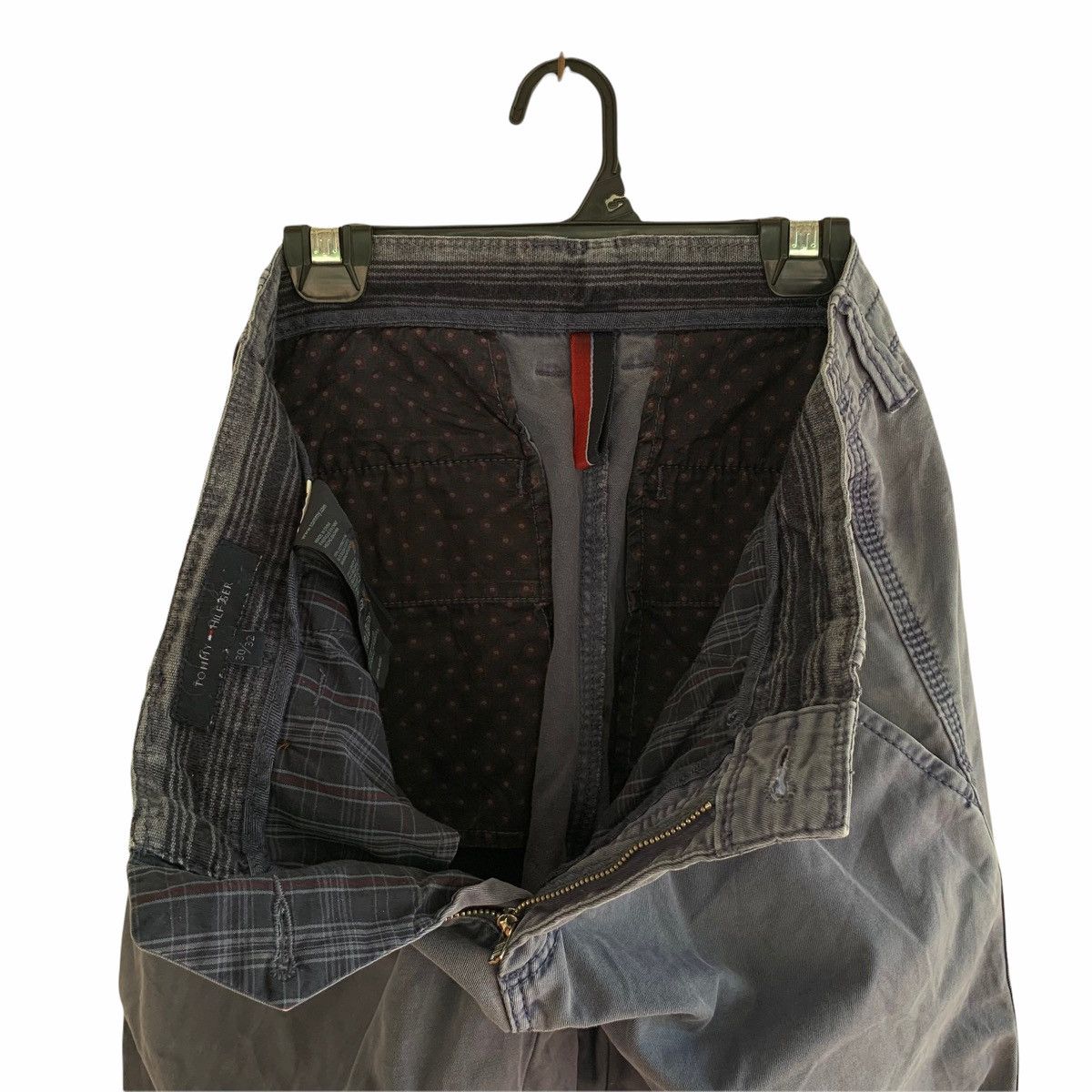 Tommy Hilfiger Tommy Hilfiger Chino Pant Size US 30 / EU 46 - 9 Thumbnail