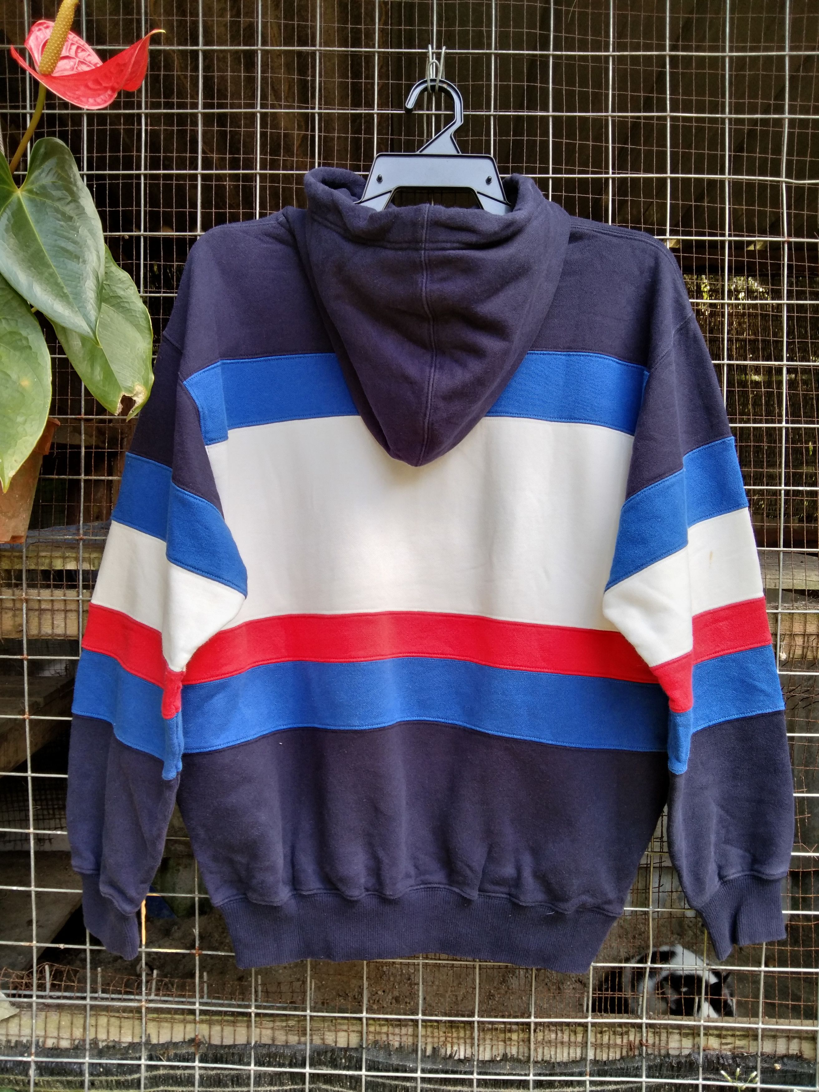 Alexander Julian × Designer VINTAGE COLOURS EMBROIDERY SWEATSHIRT HOODIE Size US L / EU 52-54 / 3 - 6 Thumbnail