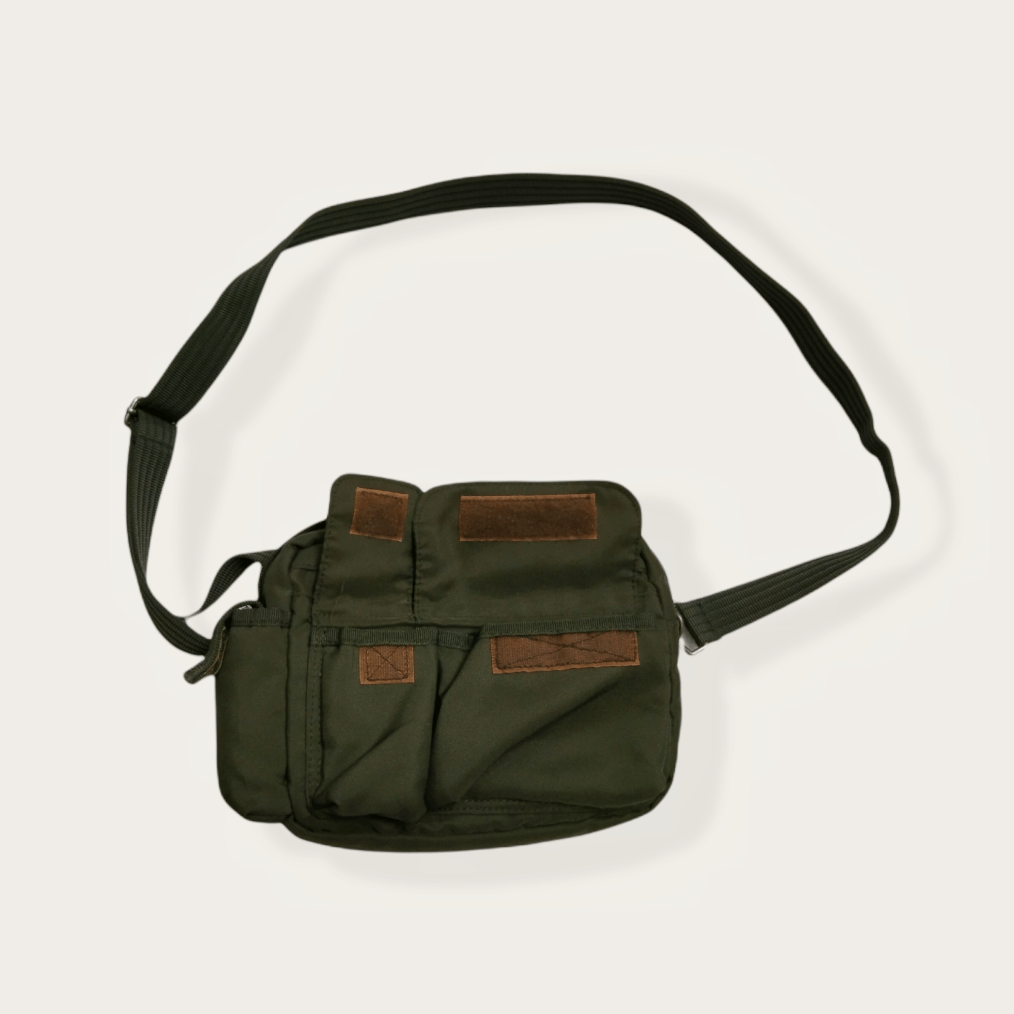 Japanese Brand VINTAGE UNIQLO GREEN ARMY CROSSBODY BAG Size ONE SIZE - 16 Thumbnail