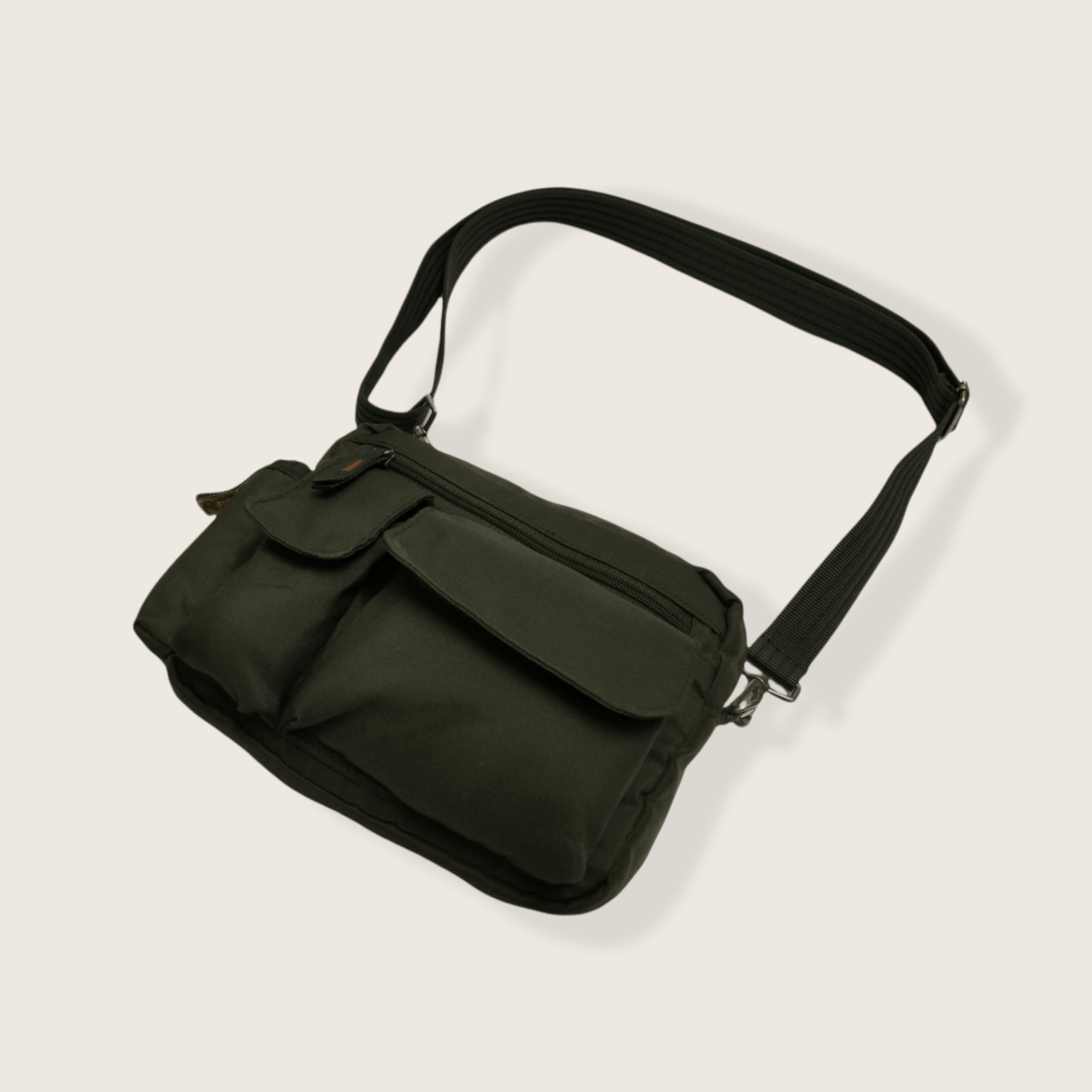 Japanese Brand VINTAGE UNIQLO GREEN ARMY CROSSBODY BAG Size ONE SIZE - 8 Thumbnail