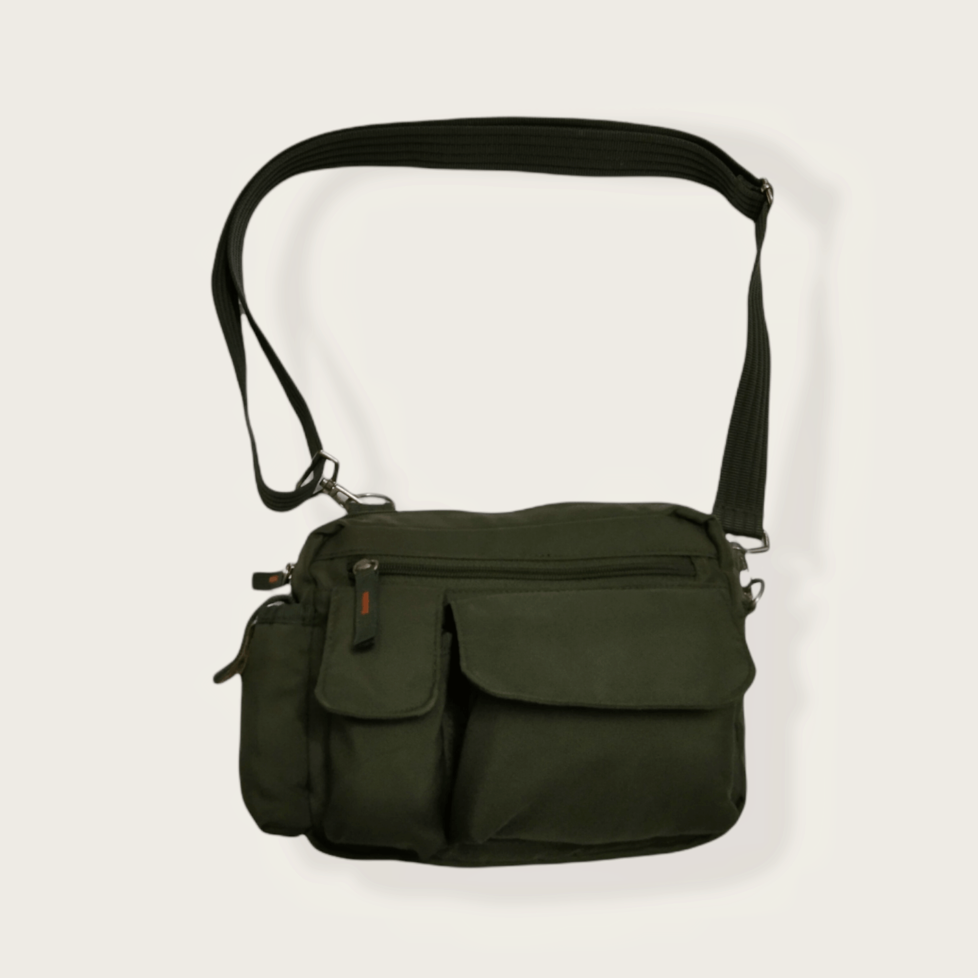 image of Jun Takahashi x Uniqlo Vintage Uniqlo Green Army Crossbody Bag in Army Green, Men's
