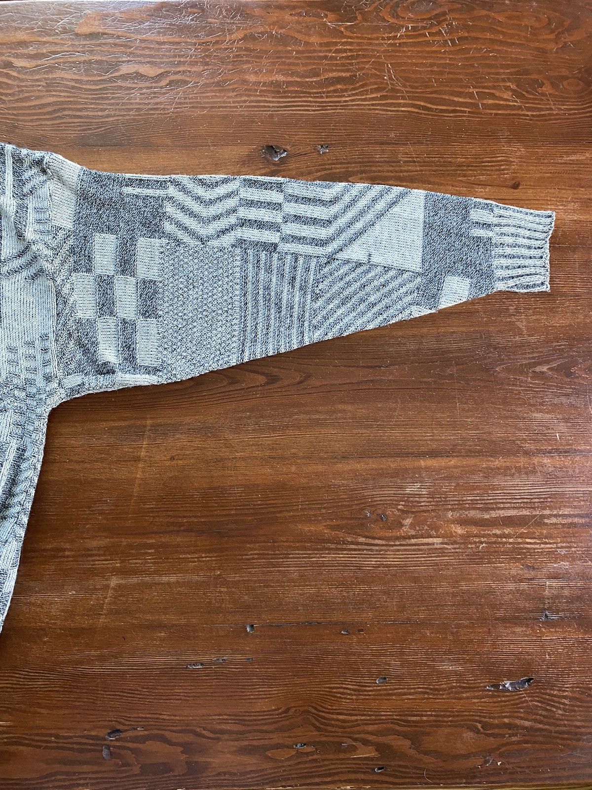 Le TIGRE Vintage 80’s Le Tigre Gray Geometric Blocks Knit Sweater Size US XL / EU 56 / 4 - 5 Thumbnail