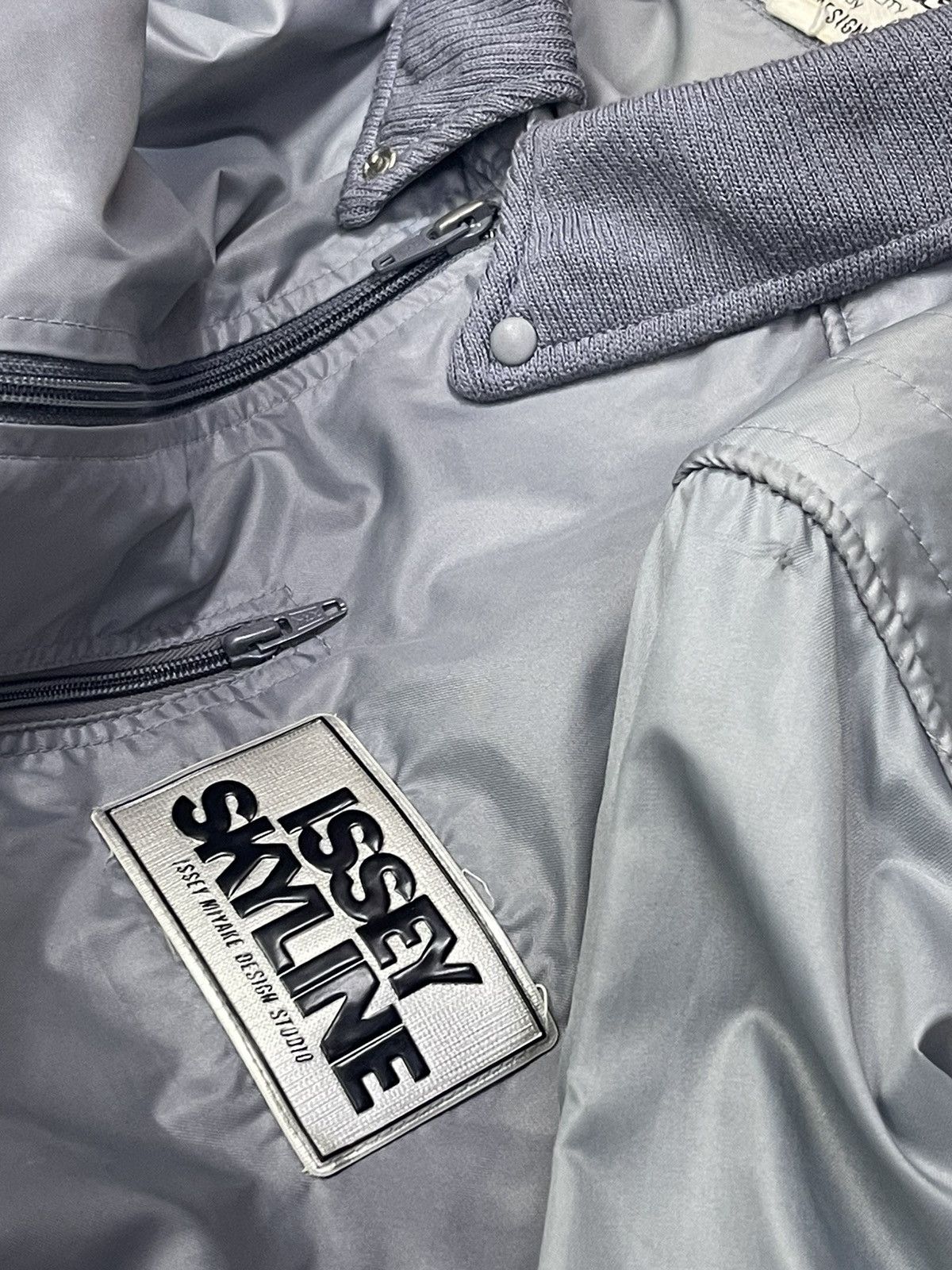 Issey Miyake 80s ISSEY SKYLINE BOMBER JACKET Size US M / EU 48-50 / 2 - 8 Thumbnail