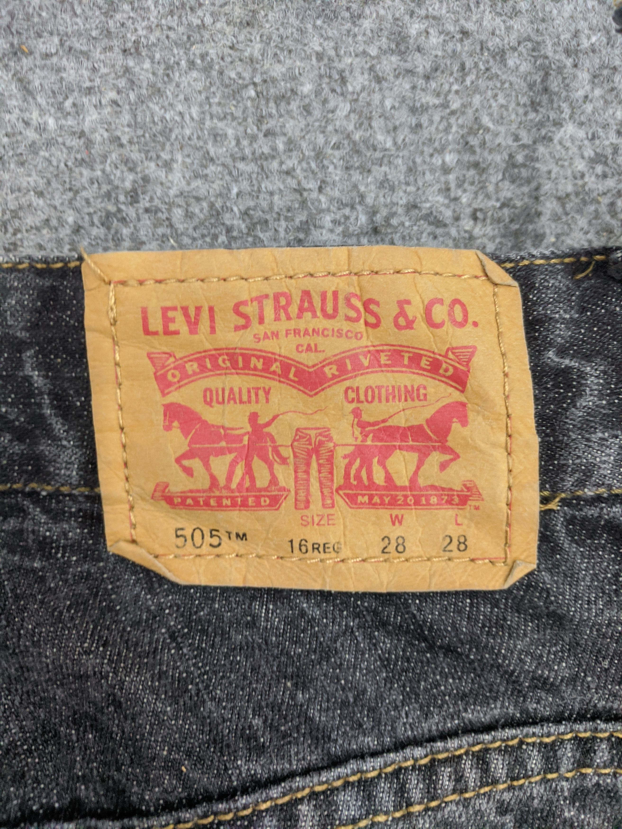 Levi's Vintage Levis 505 Light Wash Black Jeans DP0892 Size US 29 - 12 Thumbnail