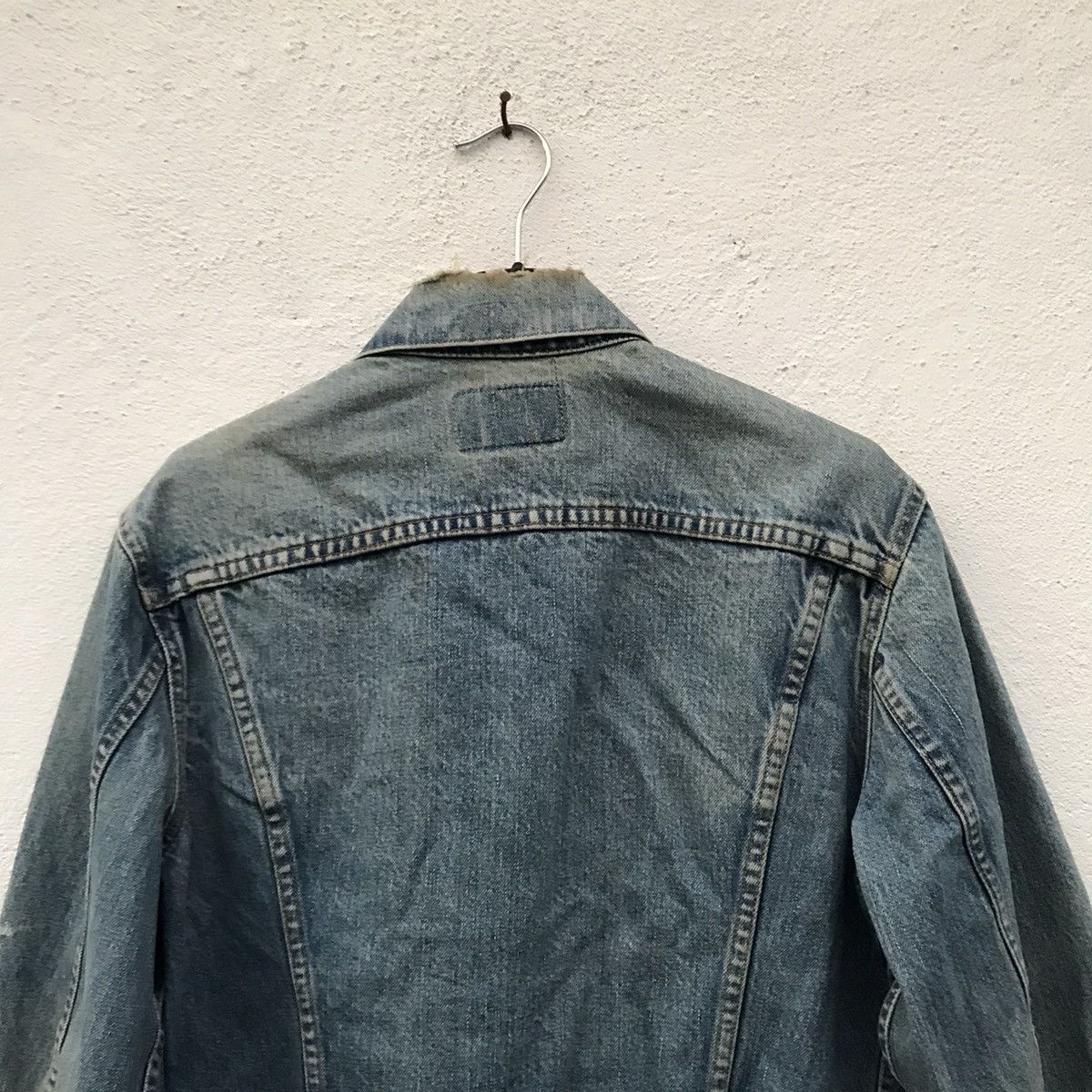 Levi's Vintage Levi’s Distressed Rips Denim Jackets Size US S / EU 44-46 / 1 - 10 Thumbnail