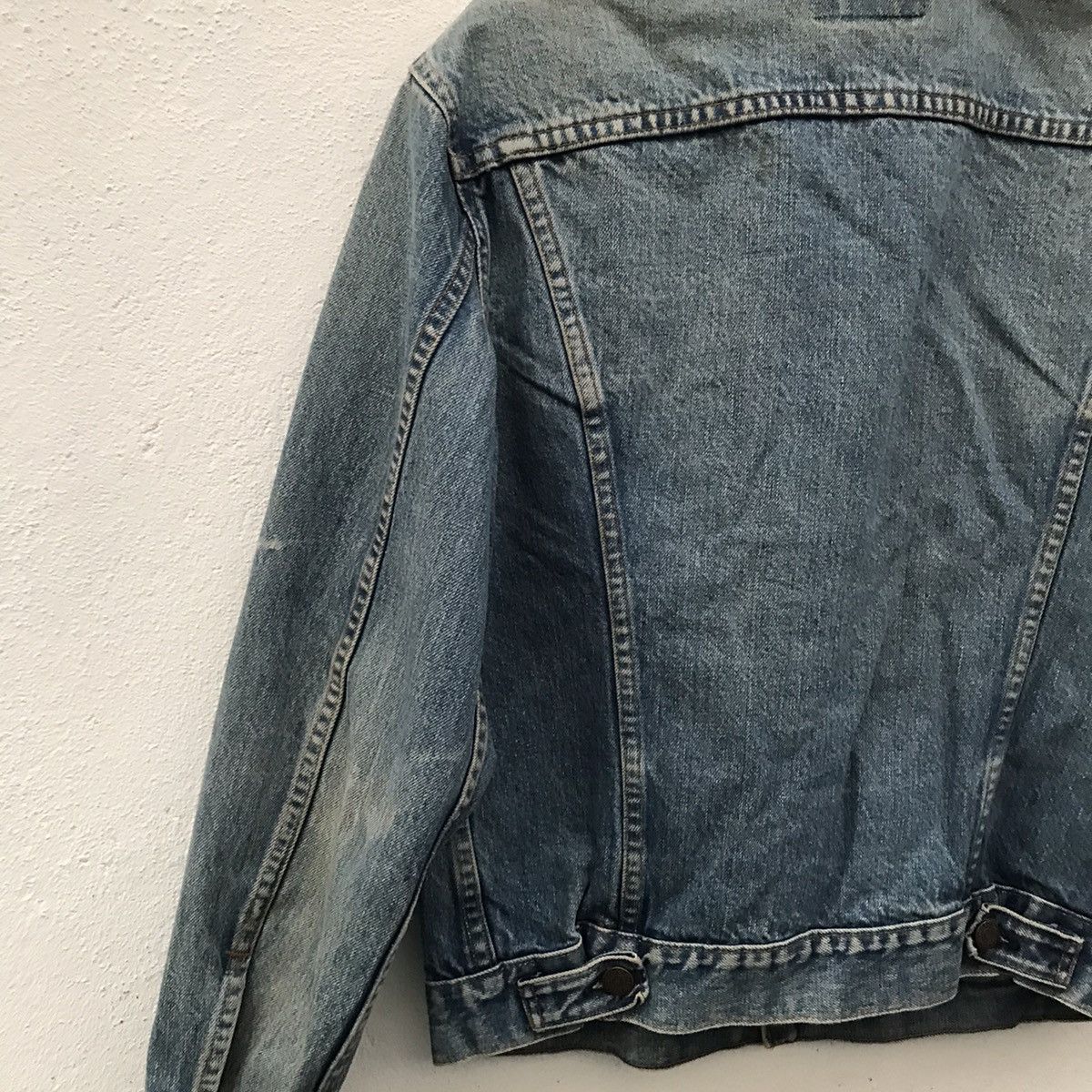 Levi's Vintage Levi’s Distressed Rips Denim Jackets Size US S / EU 44-46 / 1 - 12 Thumbnail