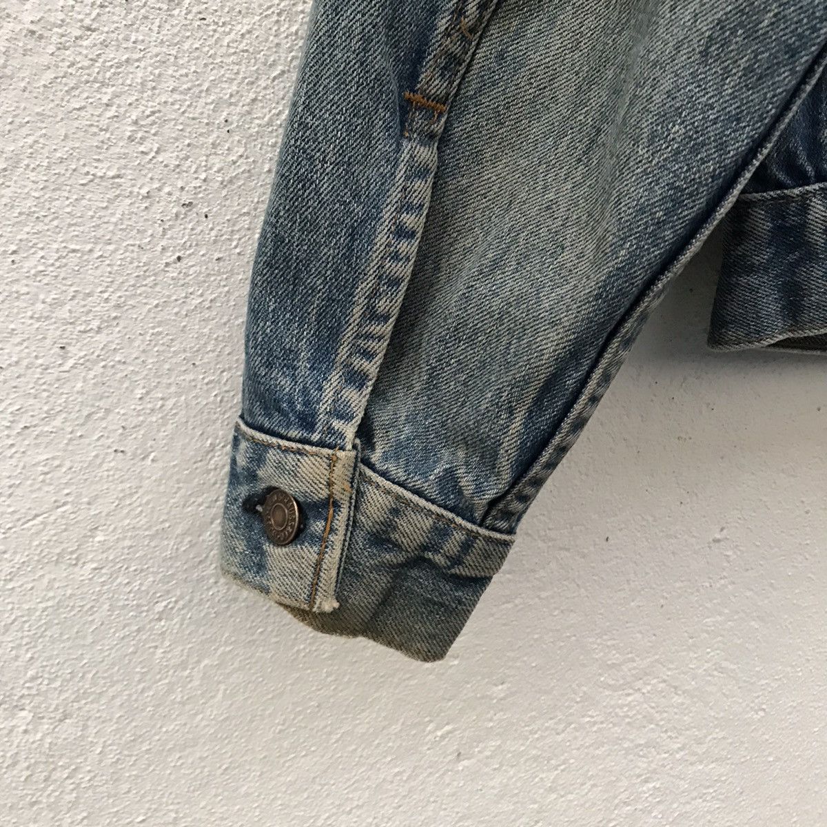 Levi's Vintage Levi’s Distressed Rips Denim Jackets Size US S / EU 44-46 / 1 - 13 Thumbnail