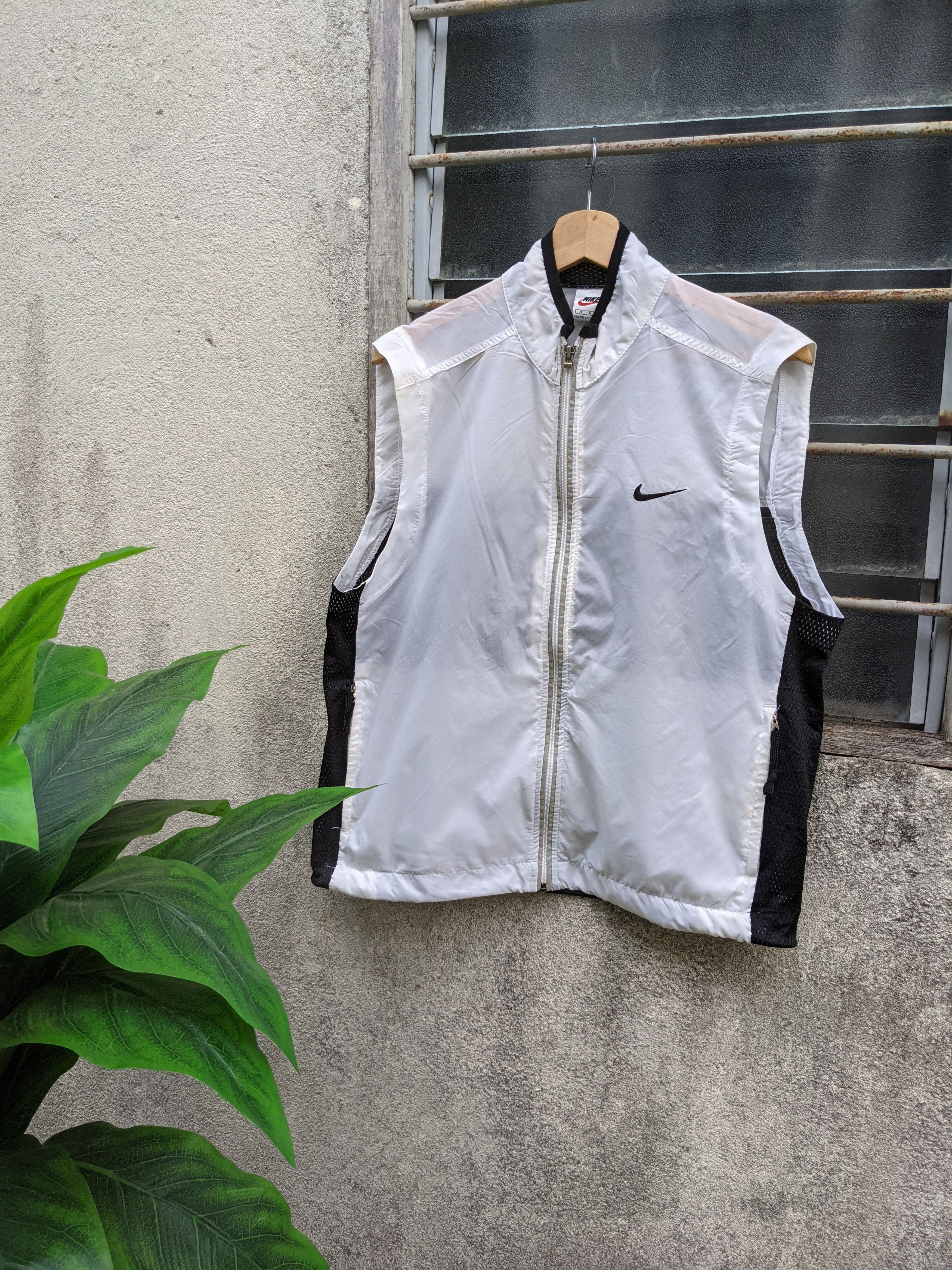 NIKE × NOCTA ナイキ×ノクタ Golf Woven Vest【G】. Nike x Drake NOCTA Golf Vest 'Black' | eBay