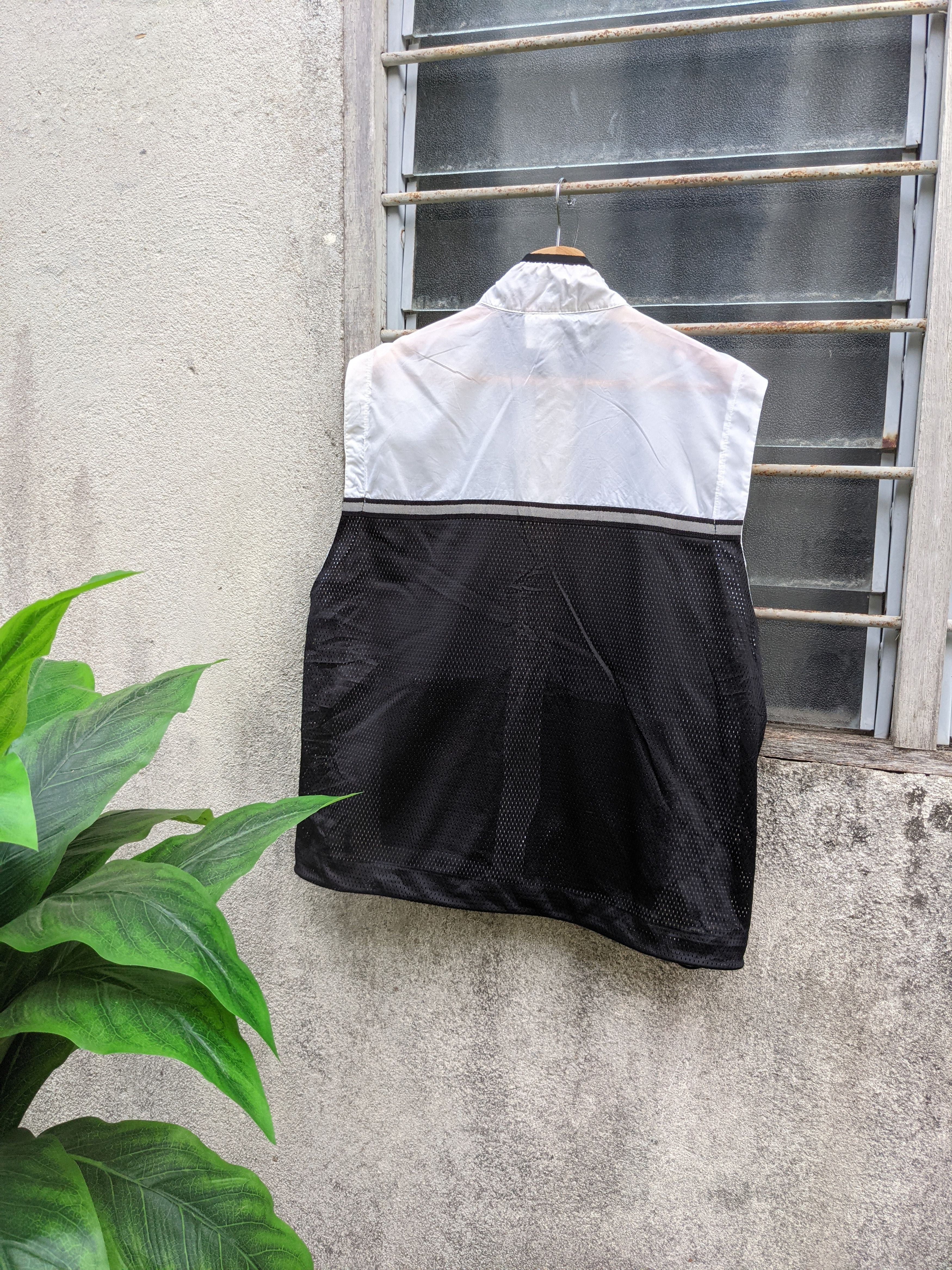 Nike ⚡️Steals⚡️ Vintage 90's Nike Golf Vest Size US M / EU 48-50 / 2 - 2 Thumbnail