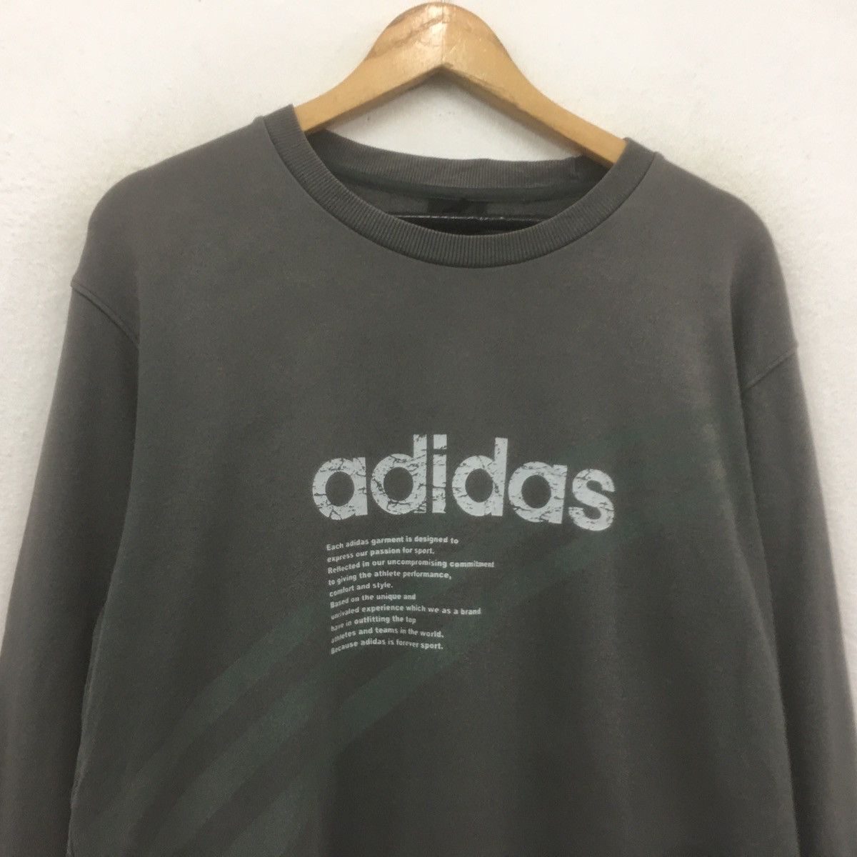 Adidas × Vintage Vintage Adidas Biglogo Spellout Sweatshirt Crewneck Sweater Size US M / EU 48-50 / 2 - 2 Thumbnail