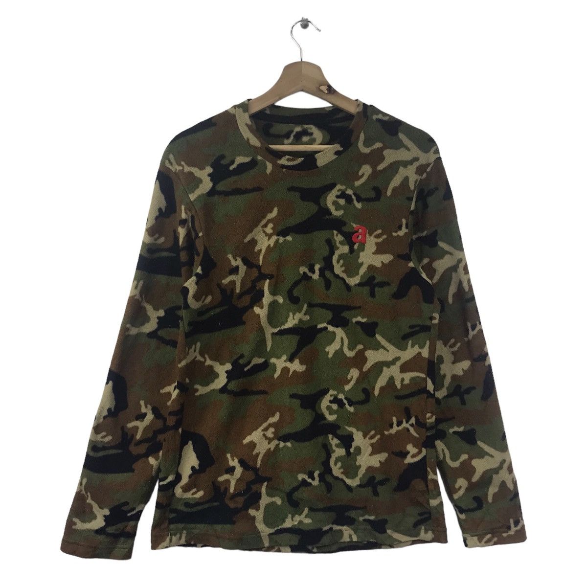 Uniqlo UNIQLO ANDY WARHOL Japan Brand Fleece Camouflage Sweatshirt Size US L / EU 52-54 / 3 - 1 Thumbnail