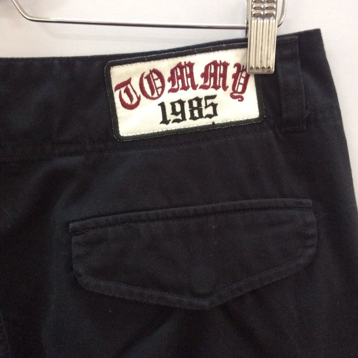 Tommy Hilfiger TOMMY HILFIGER CARGO POCKET BAGGY PANTS T Size US 32 / EU 48 - 5 Thumbnail