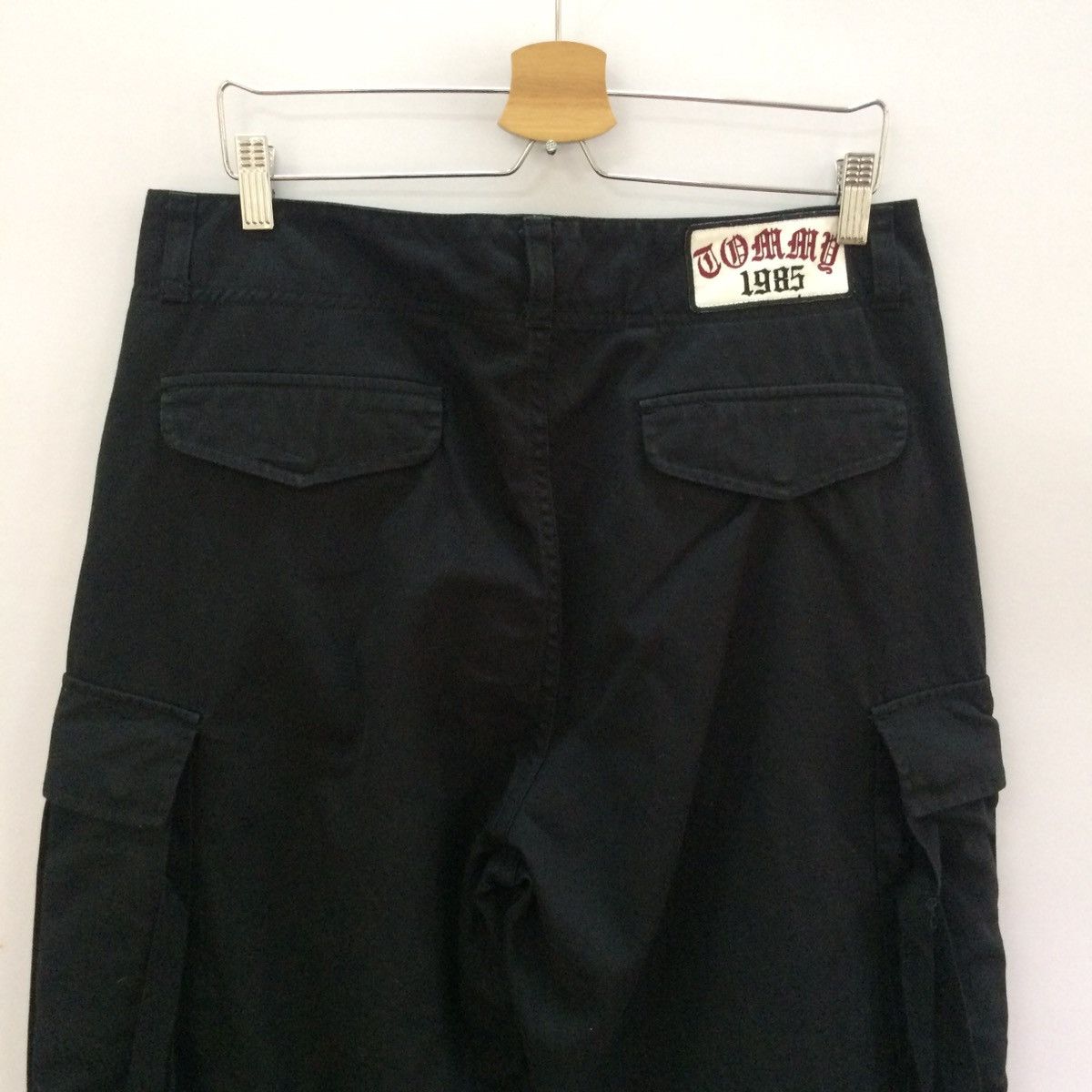Tommy Hilfiger TOMMY HILFIGER CARGO POCKET BAGGY PANTS T Size US 32 / EU 48 - 6 Thumbnail