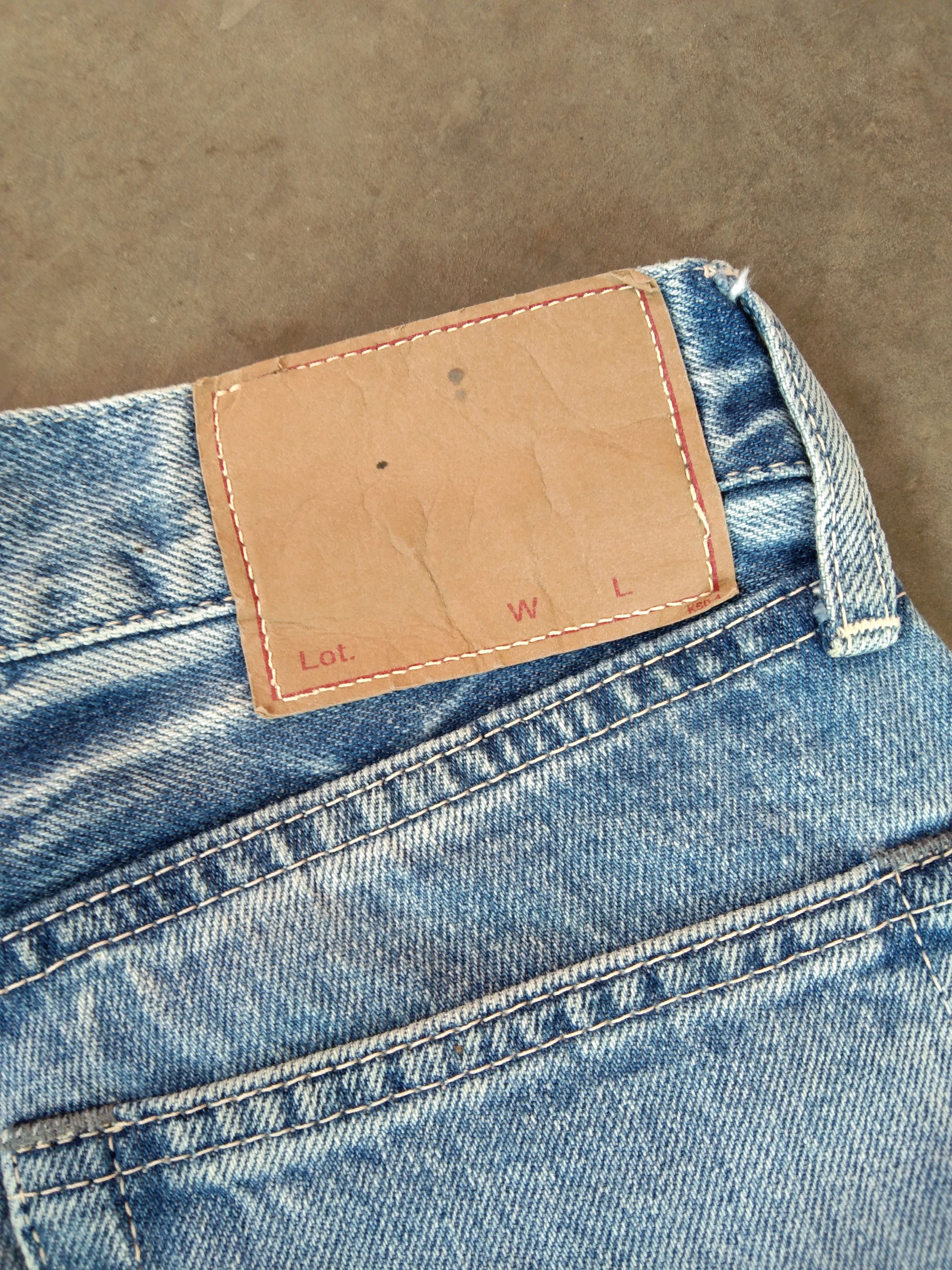 Japanese Brand 90s Vintage Japanese Spellbound Light Wash Jeans 28x33 Size US 28 / EU 44 - 4 Thumbnail