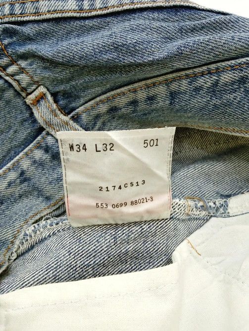 Levi's 90s Vintage Levi's 501 Made In USA Distressed Jeans 33x30 Size US 33 - 9 Thumbnail